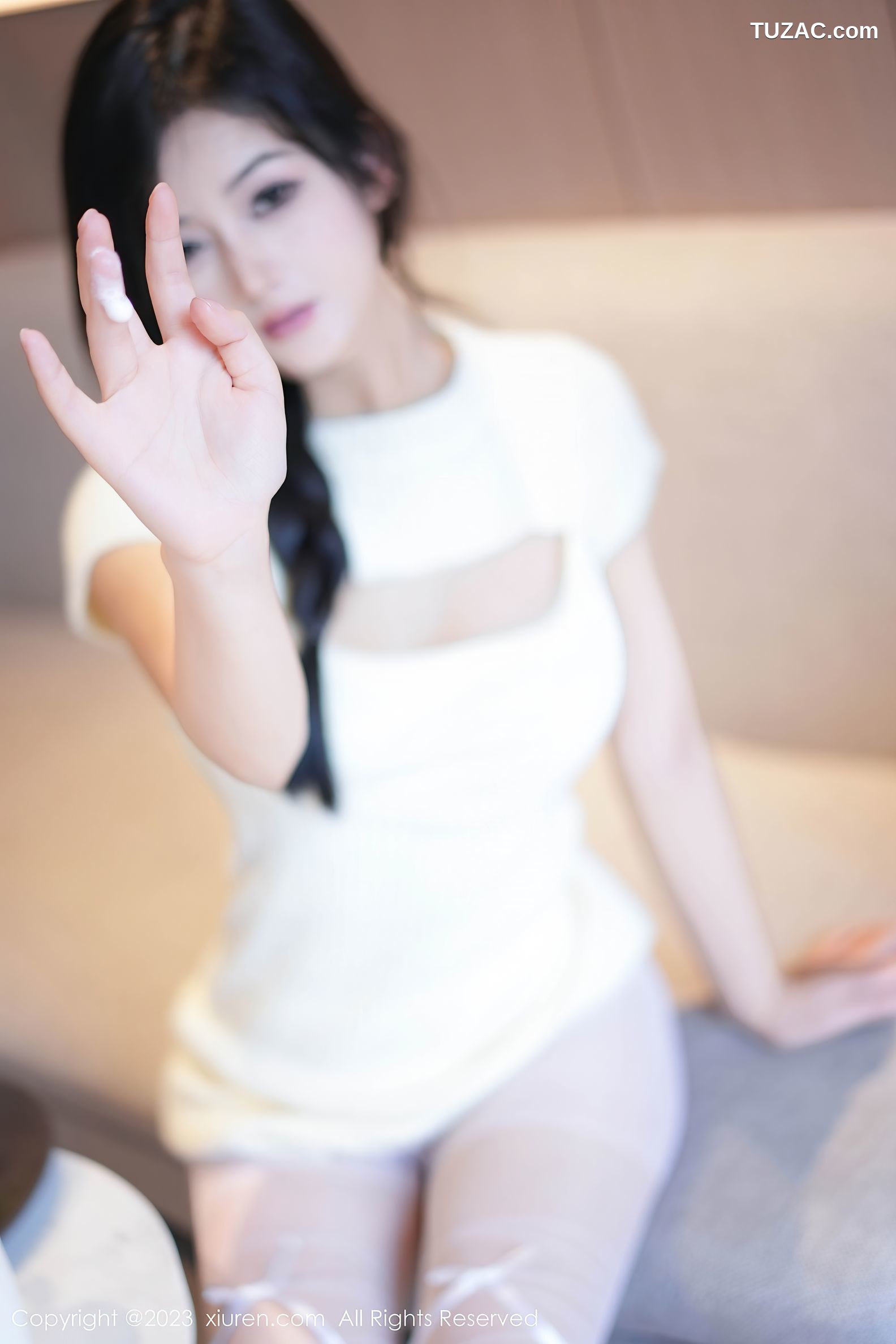 XiuRen秀人网-7541-谭小灵-白色连衣短裙白色轻透内衣-2023.10.20