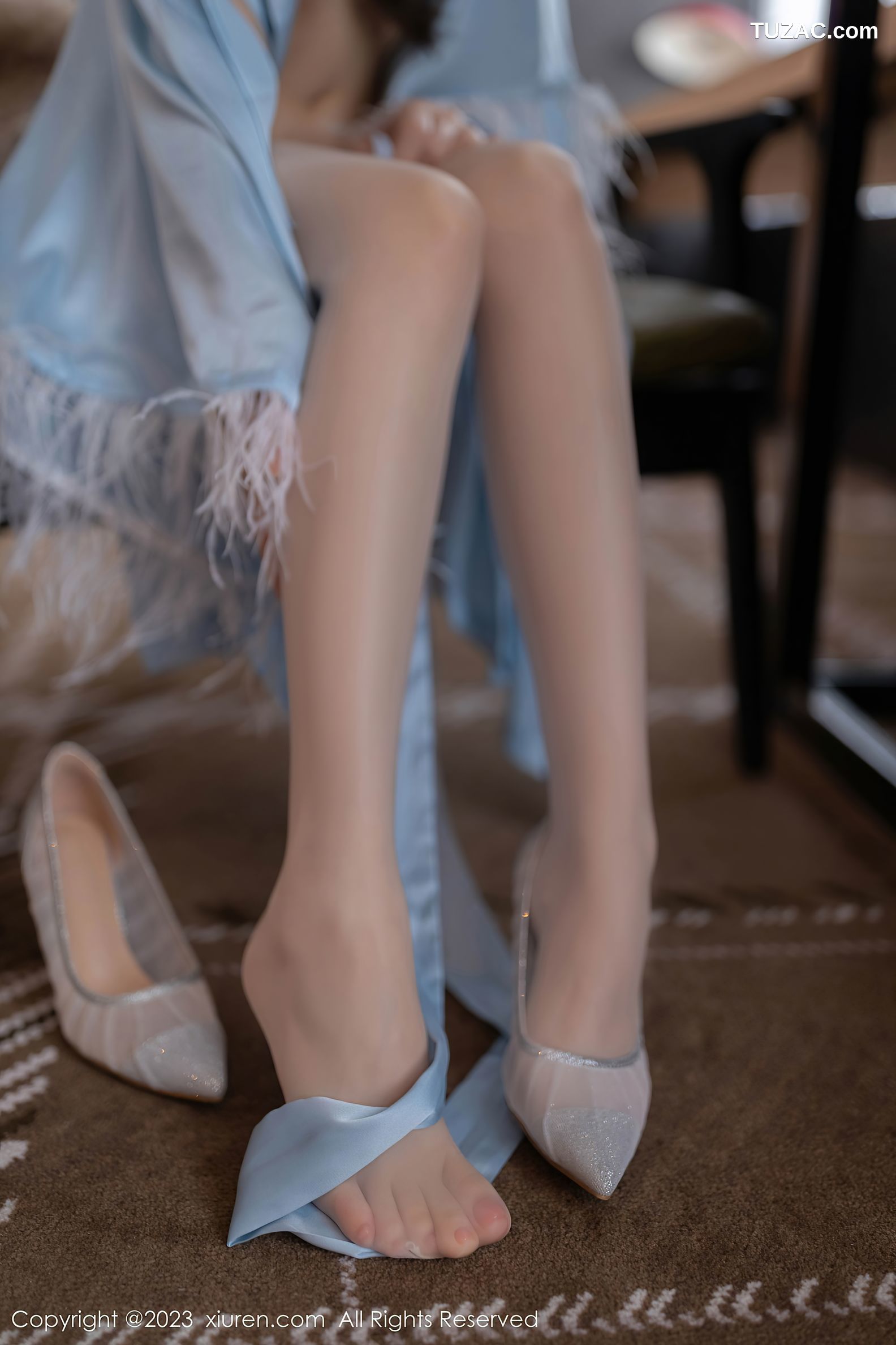 XiuRen秀人网-7544-鱼子酱Fish-浅蓝色睡裙白色蕾丝内衣-2023.10.20