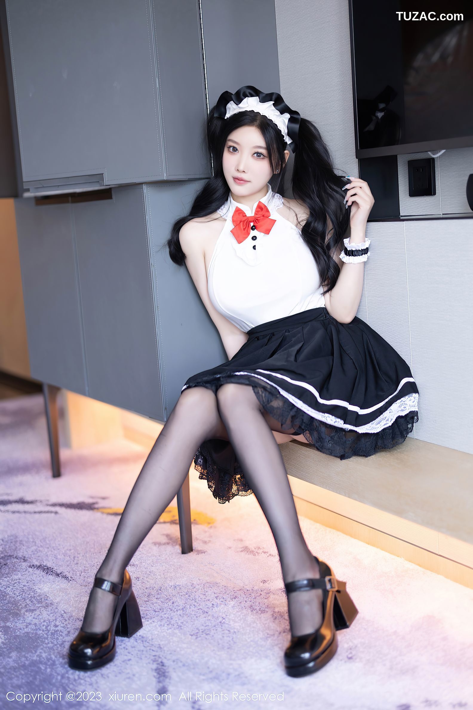 XiuRen秀人网-7590-杨晨晨Yome-黑丝女仆白蕾丝女仆-2023.10.31