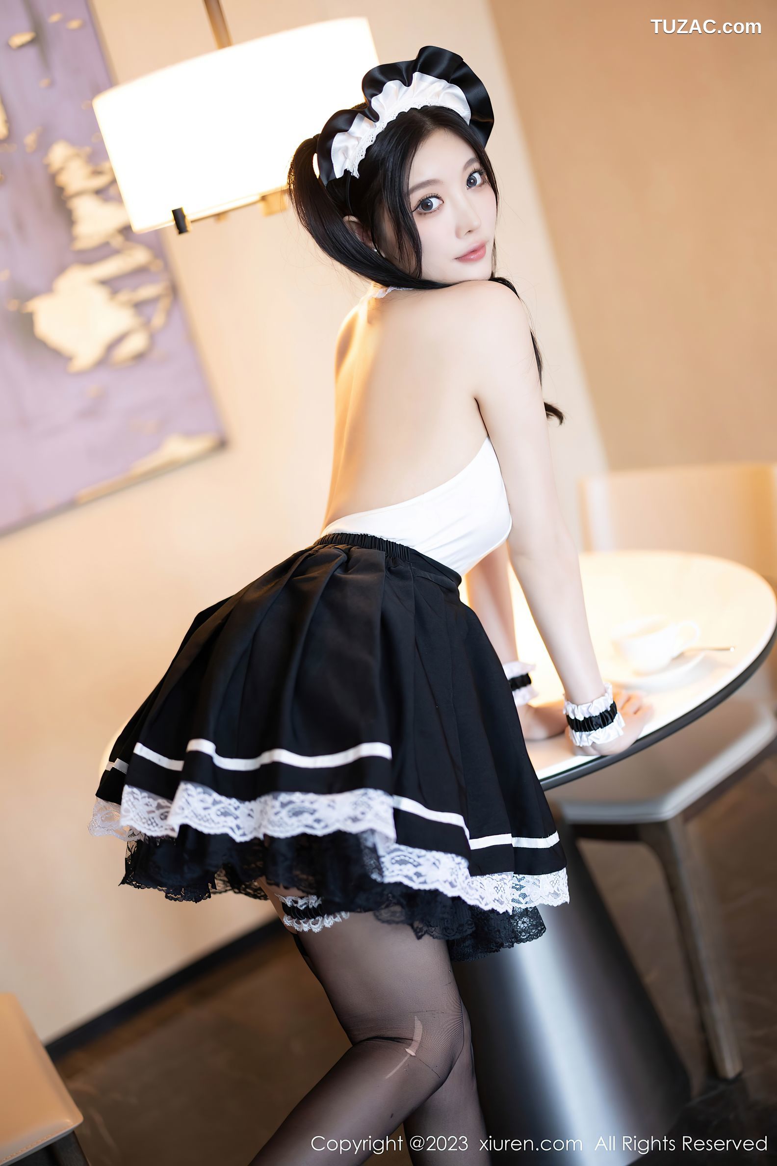 XiuRen秀人网-7590-杨晨晨Yome-黑丝女仆白蕾丝女仆-2023.10.31