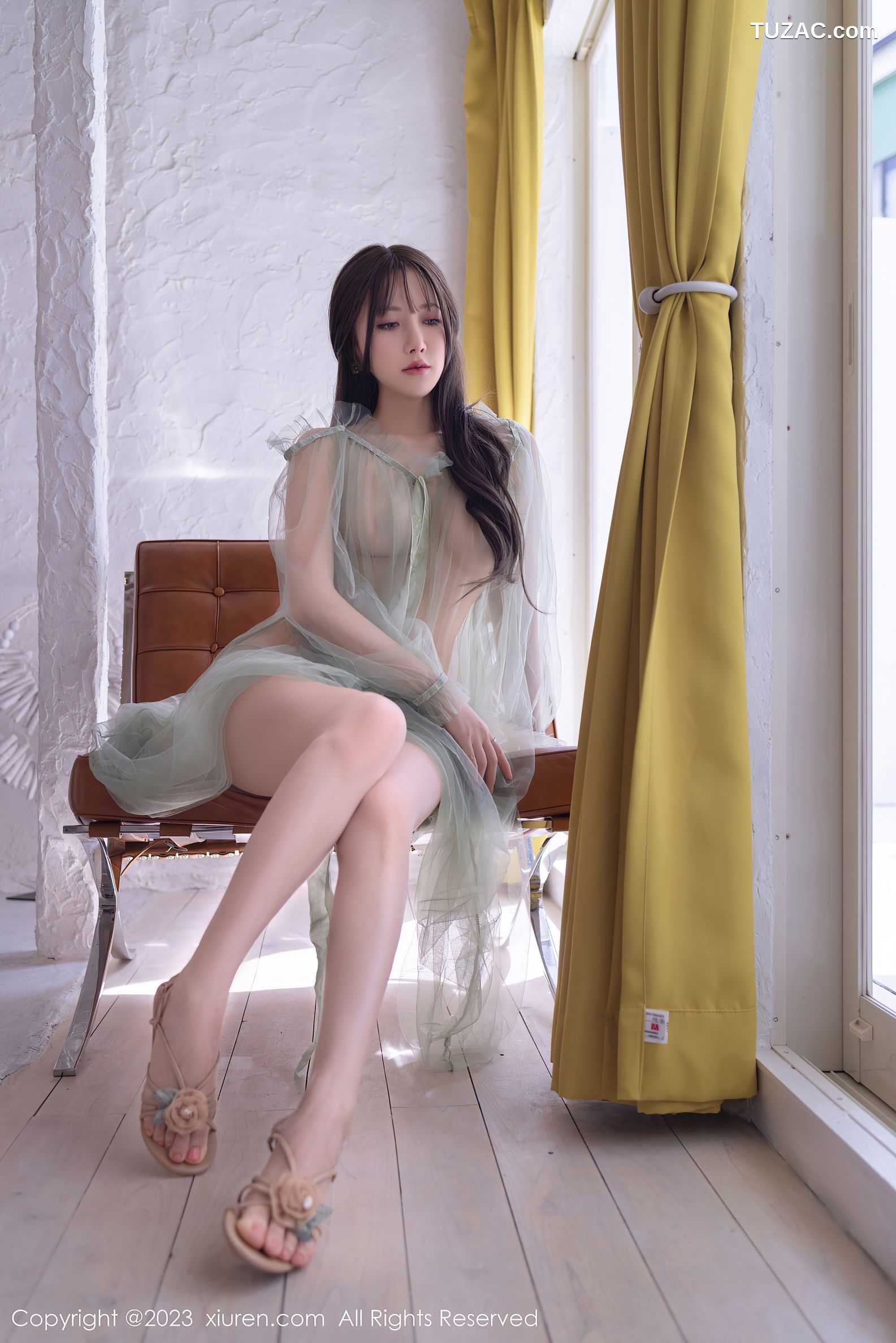 XiuRen秀人网-7614-鱼子酱Fish-淡绿色薄纱透视长裙-2023.11.03