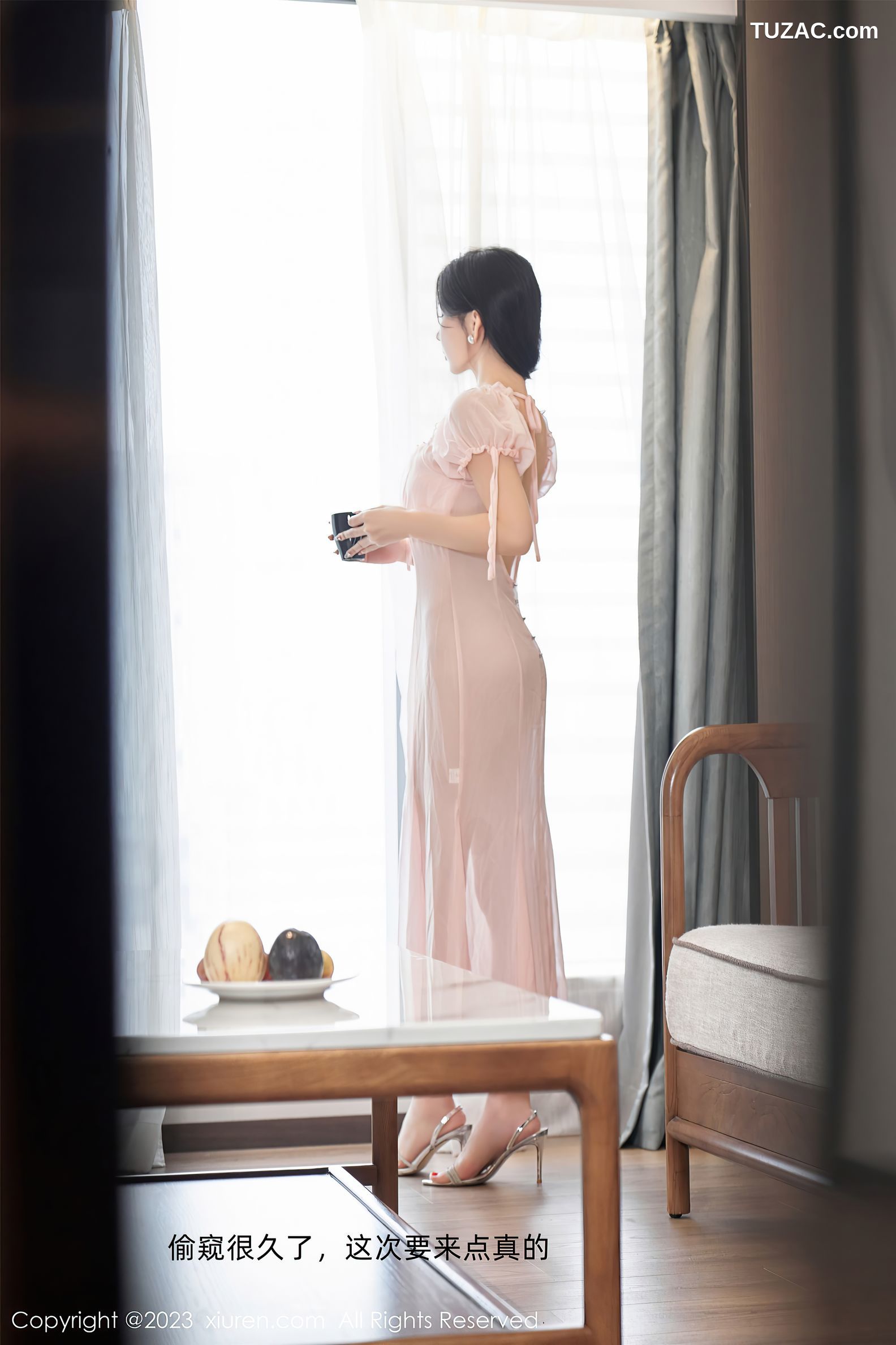 XiuRen秀人网-7615-周于希Sally-主题《偷窥狂》淡粉睡衣黑色情趣内衣-2023.11.03