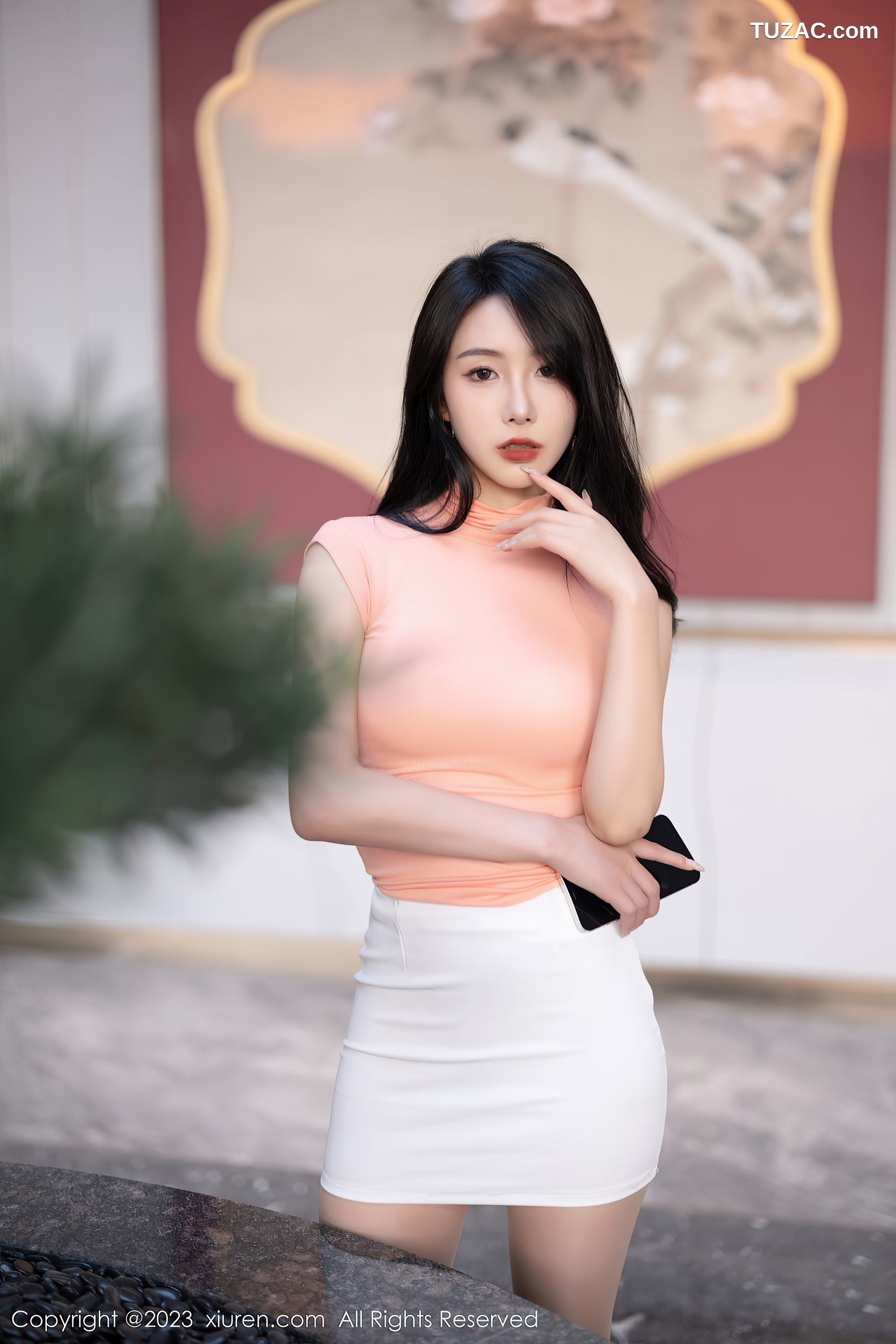 XiuRen秀人网-7619-苏苏阿-橘色T白短裙原色丝袜-2023.11.06