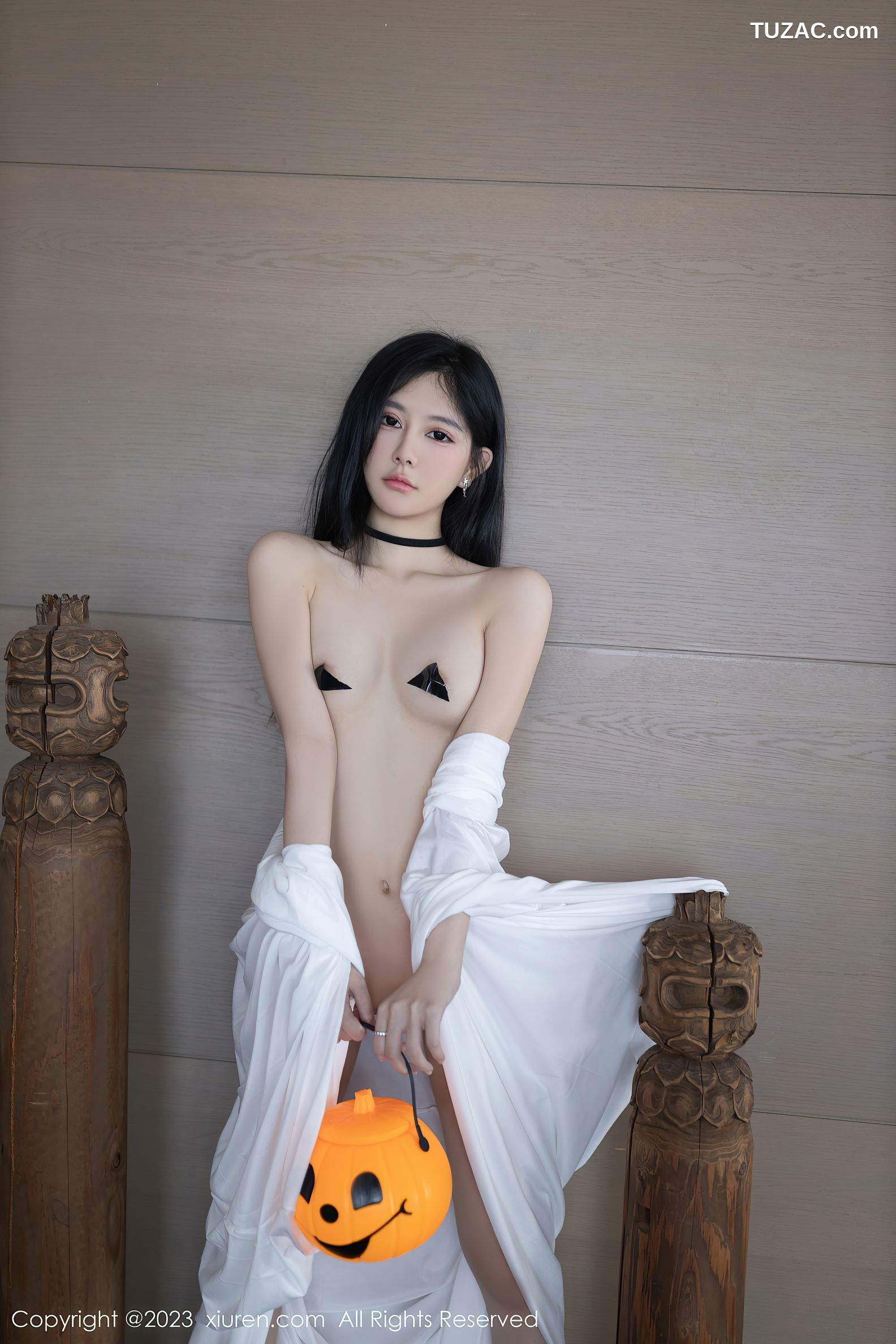 XiuRen秀人网-7649-幼幼-万圣节“恋爱精灵”扮演-黑皮质情趣内衣黑丝爆乳-2023.11.10