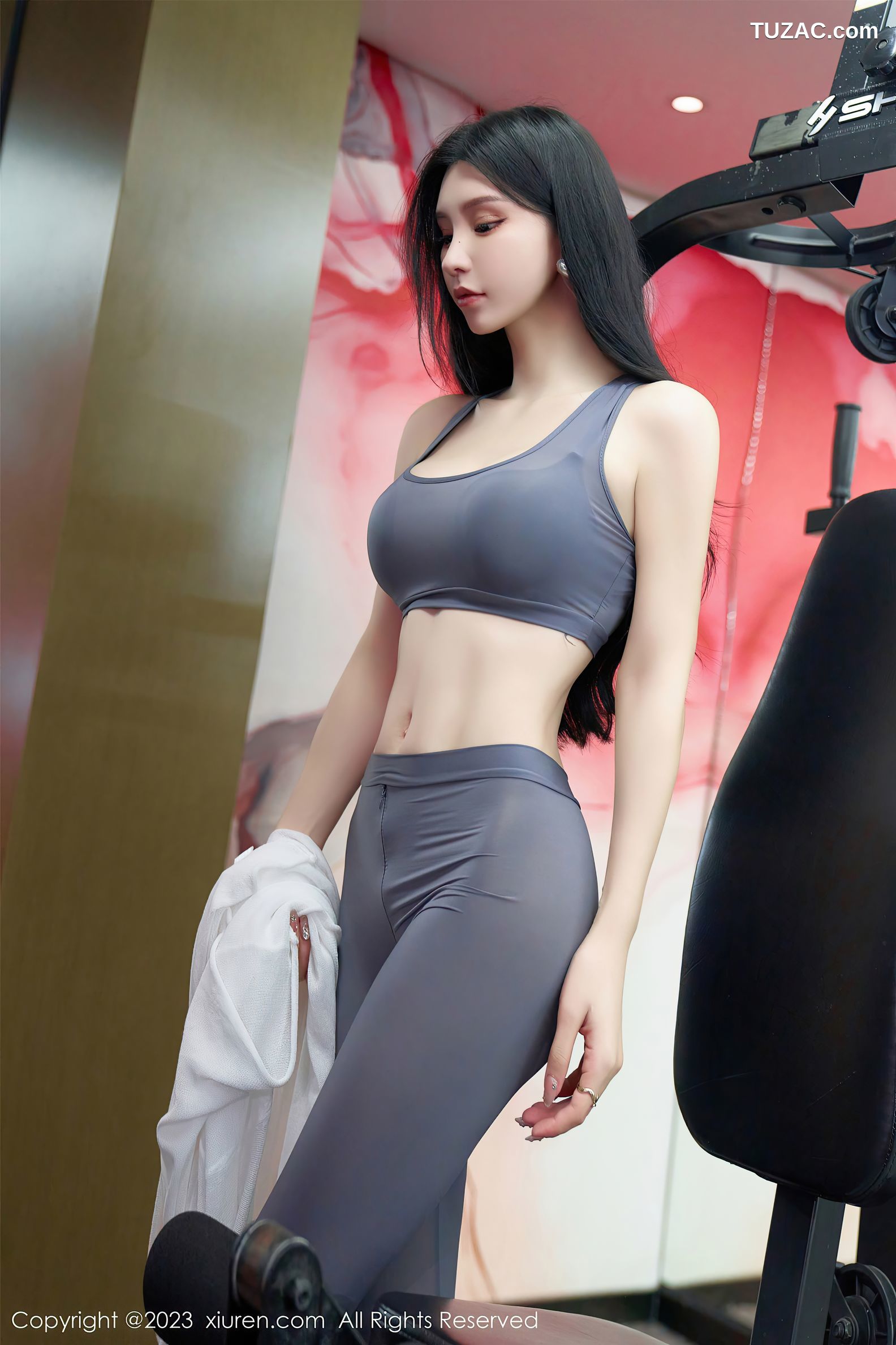 XiuRen秀人网-7651-周于希Sally-主题《健身博主酒店一天》灰色运动装-2023.11.10