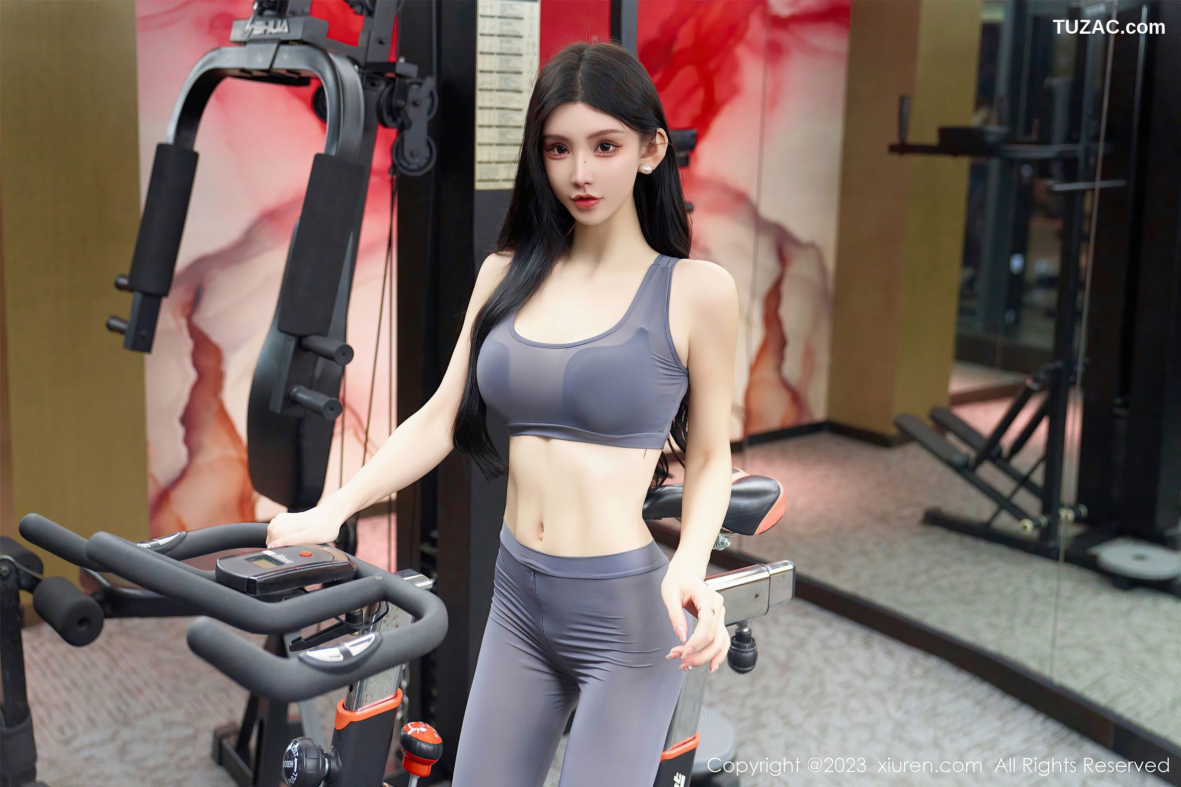 XiuRen秀人网-7651-周于希Sally-主题《健身博主酒店一天》灰色运动装-2023.11.10