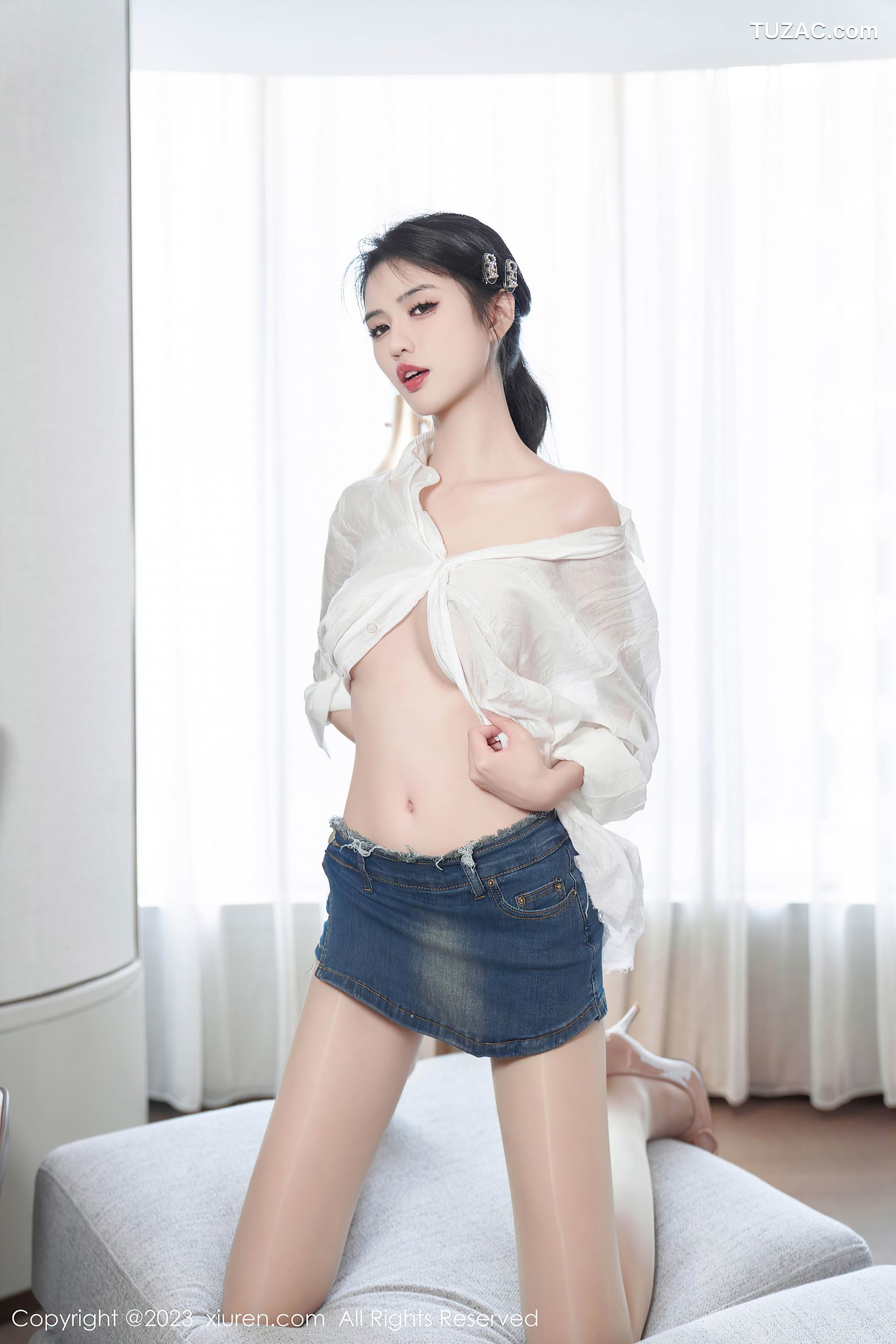 XiuRen秀人网-7667-浅浅Danny-白衬衫牛仔短裤肉丝-2023.11.15