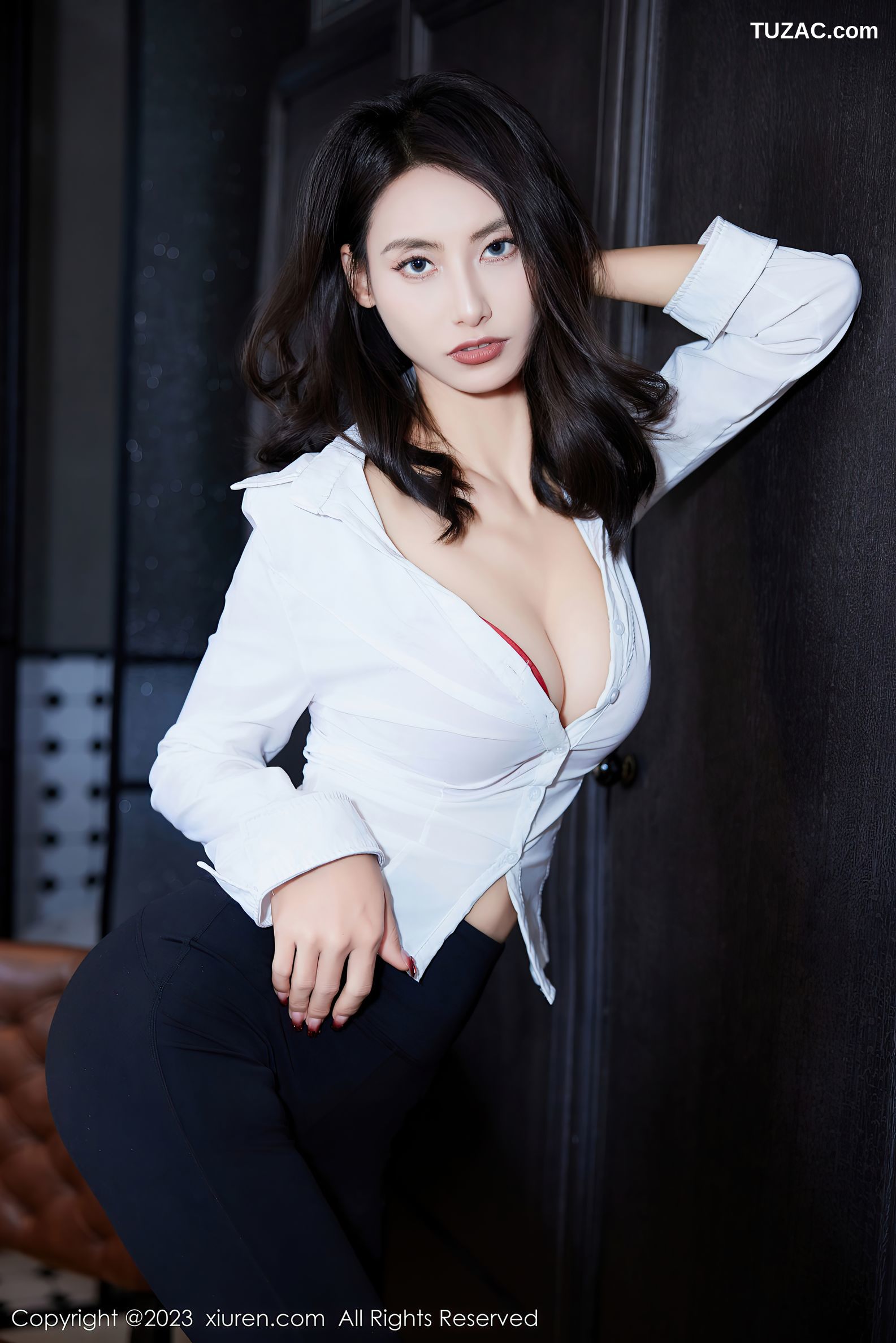 XiuRen秀人网-7692-lingyu69-白衫黑长裤红色内衣黑丝-2023.11.21