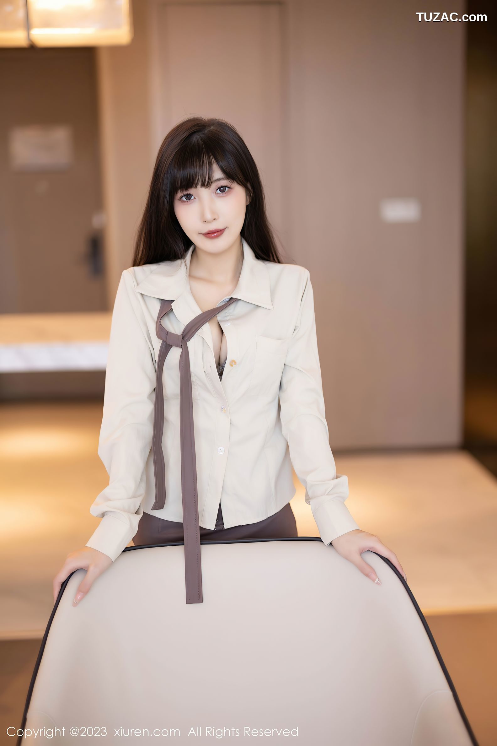 XiuRen秀人网-7745-林星阑-衬衫短裙空姐制服原色丝袜-2023.11.30