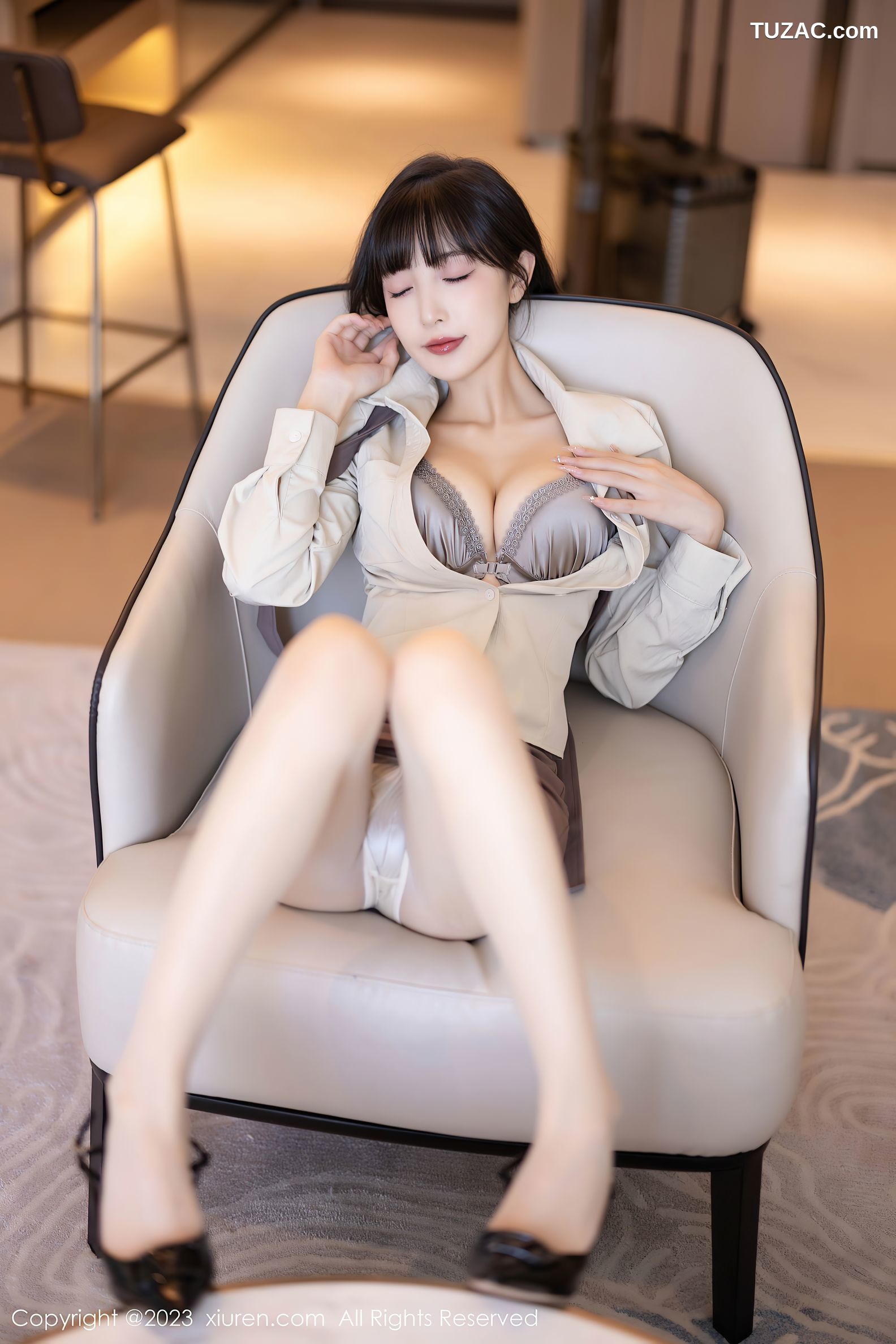 XiuRen秀人网-7745-林星阑-衬衫短裙空姐制服原色丝袜-2023.11.30