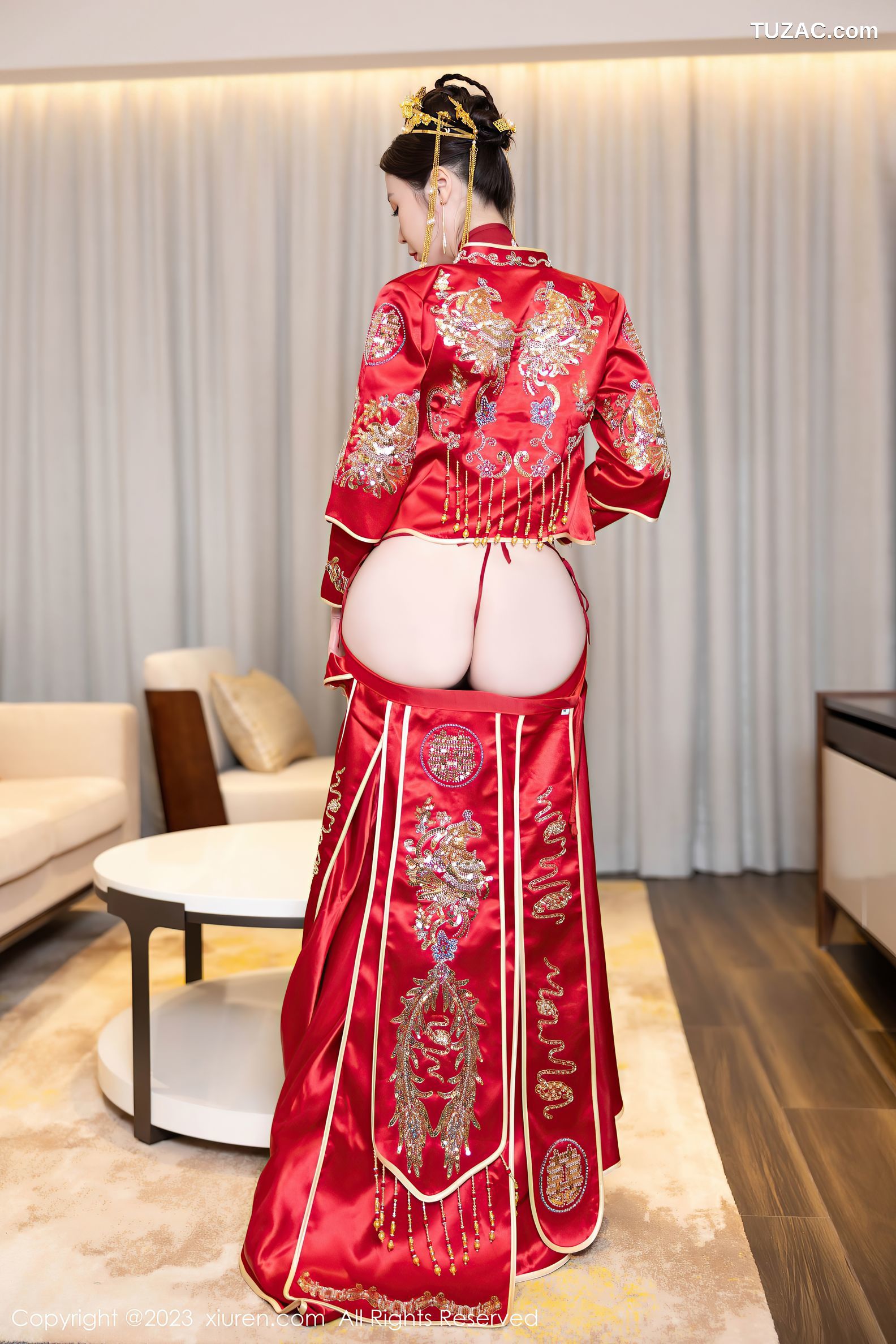 XiuRen秀人网-7766-梦心玥-红色中式婚服红肚兜-2023.12.05