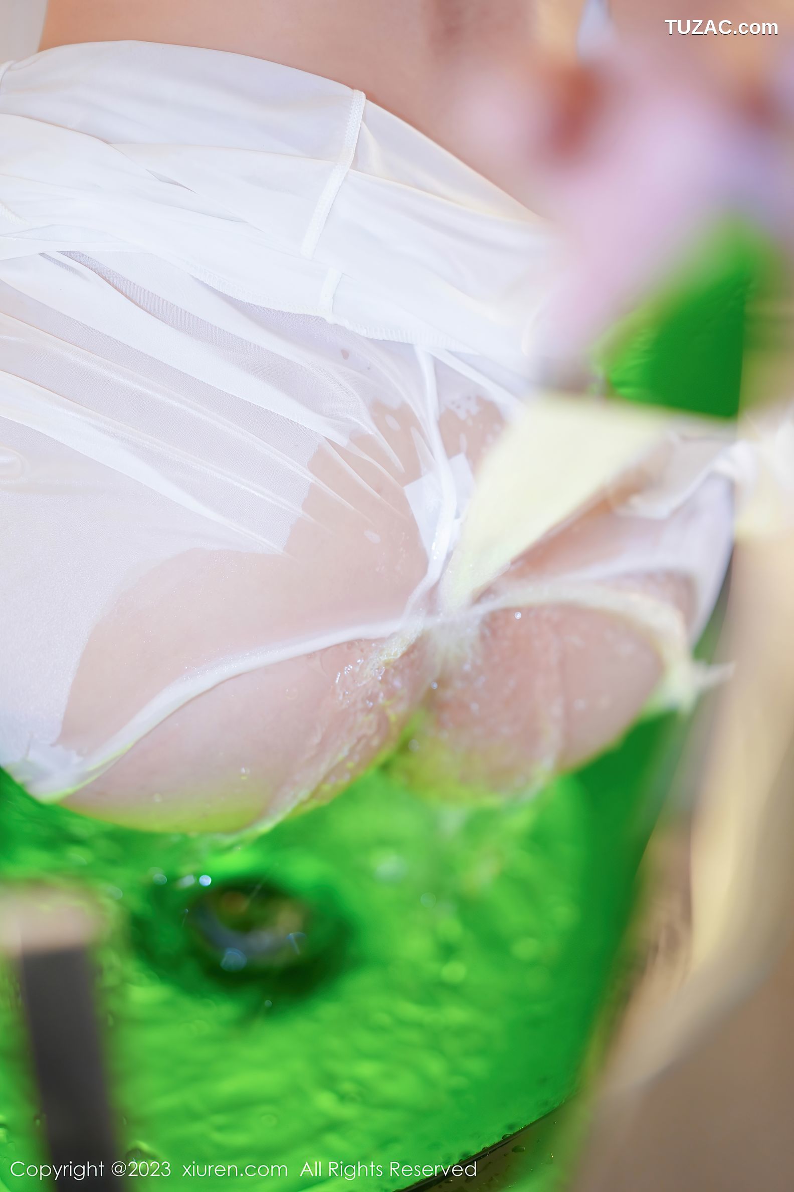 XiuRen秀人网-7785-谭小灵-白色轻透连体衣爆乳-2023.12.08