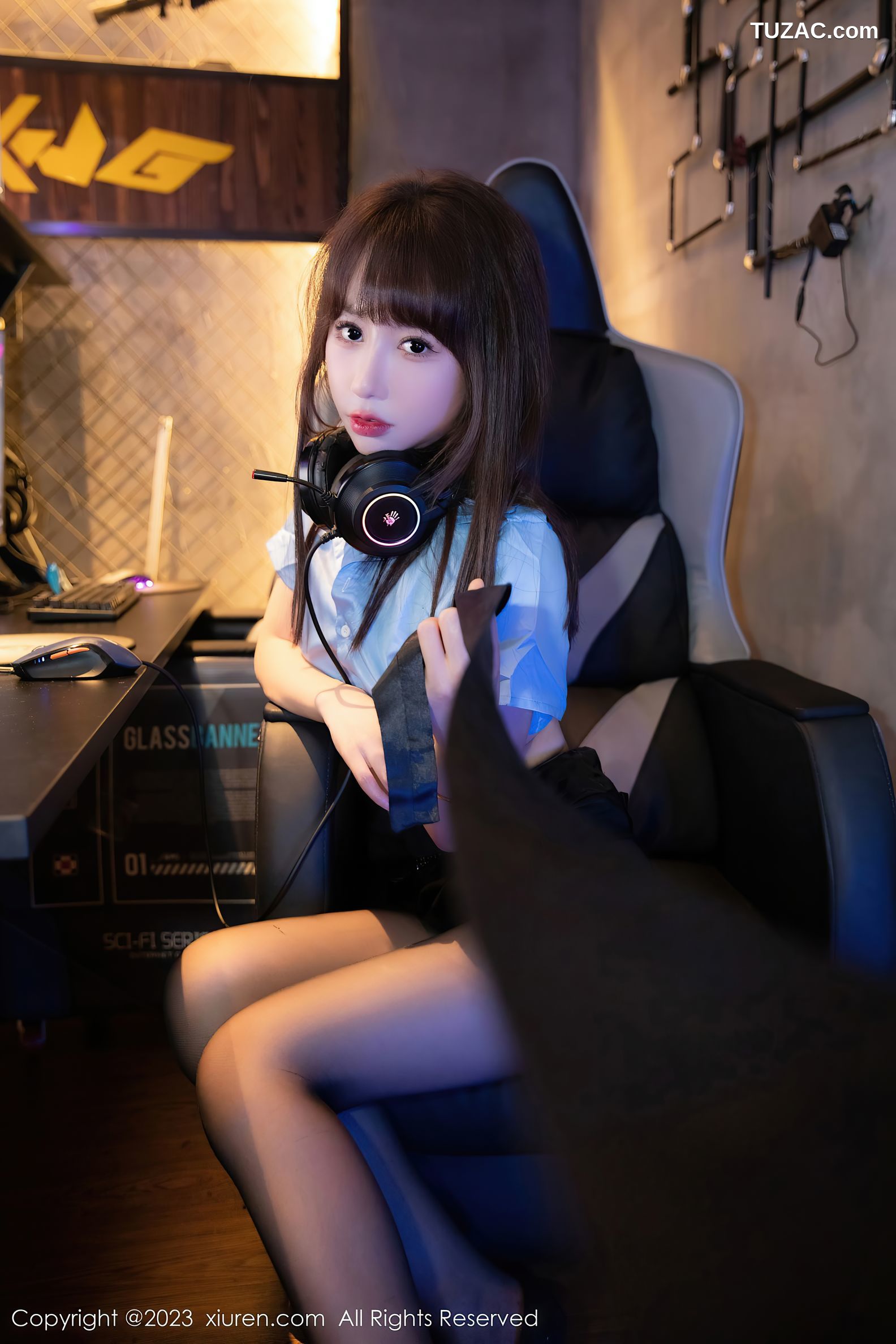 XiuRen秀人网-7816-夏Yao-蓝衫黑皮短裙情趣海军服黑丝-2023.12.15