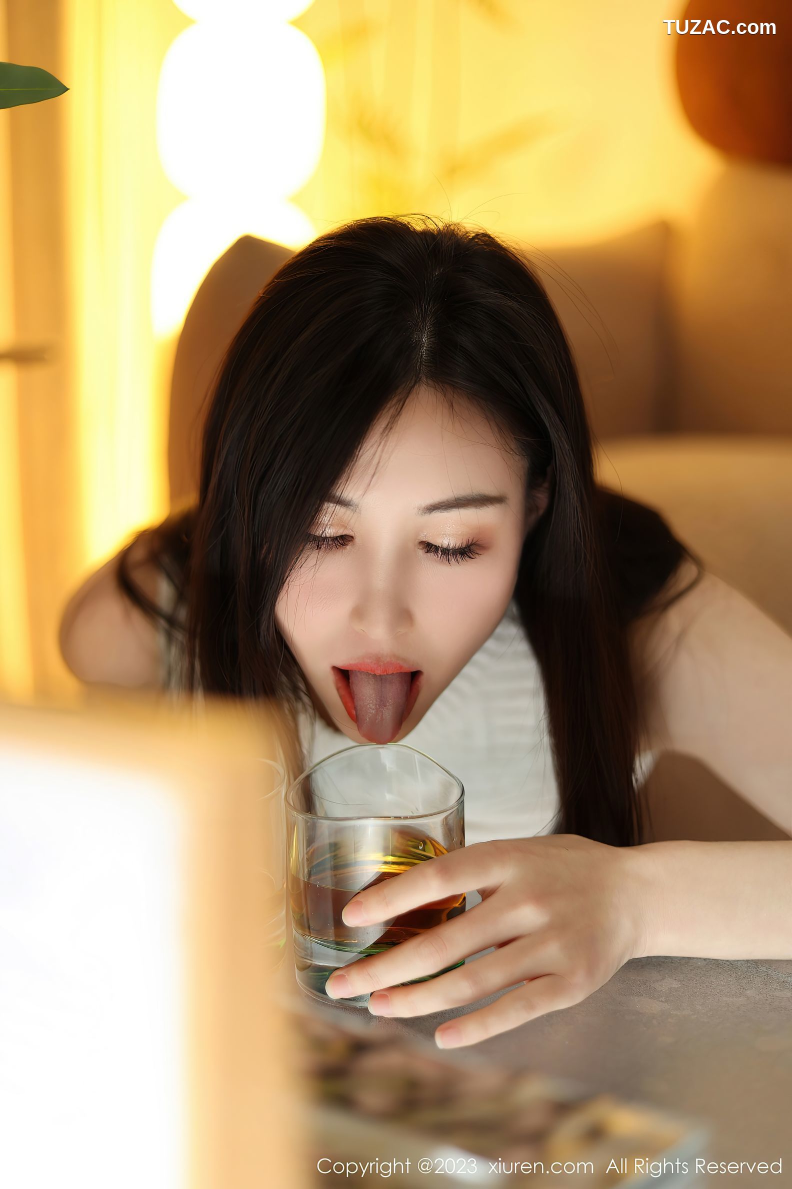 XiuRen秀人网-7880-曼柔-白色连夜短裙浅绿内衣-2023.12.28