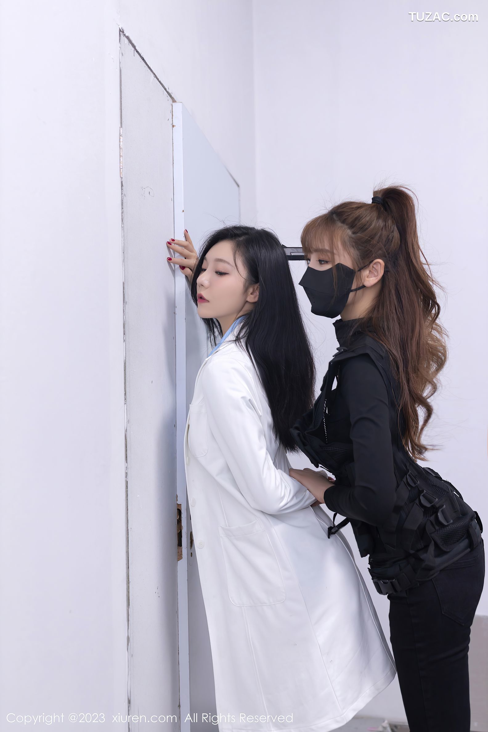 XiuRen秀人网-7885-陆萱萱-安然anran-模特合集-女匪与医生-姐妹花蕾丝内衣-2023.12.28