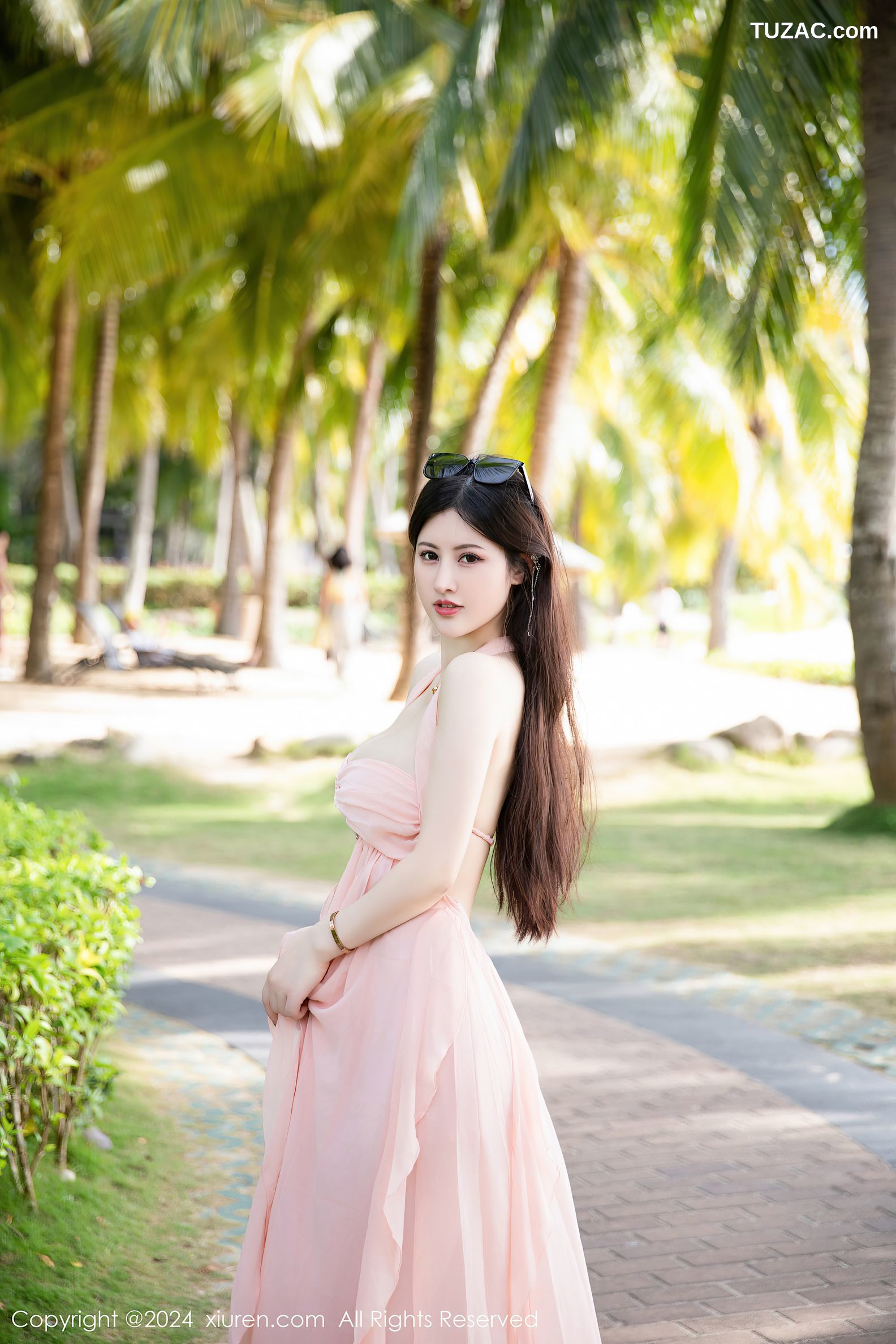 XiuRen秀人网-7948-诗诗kiki-粉色低胸礼服长裙浅粉色内衣-2024.01.11