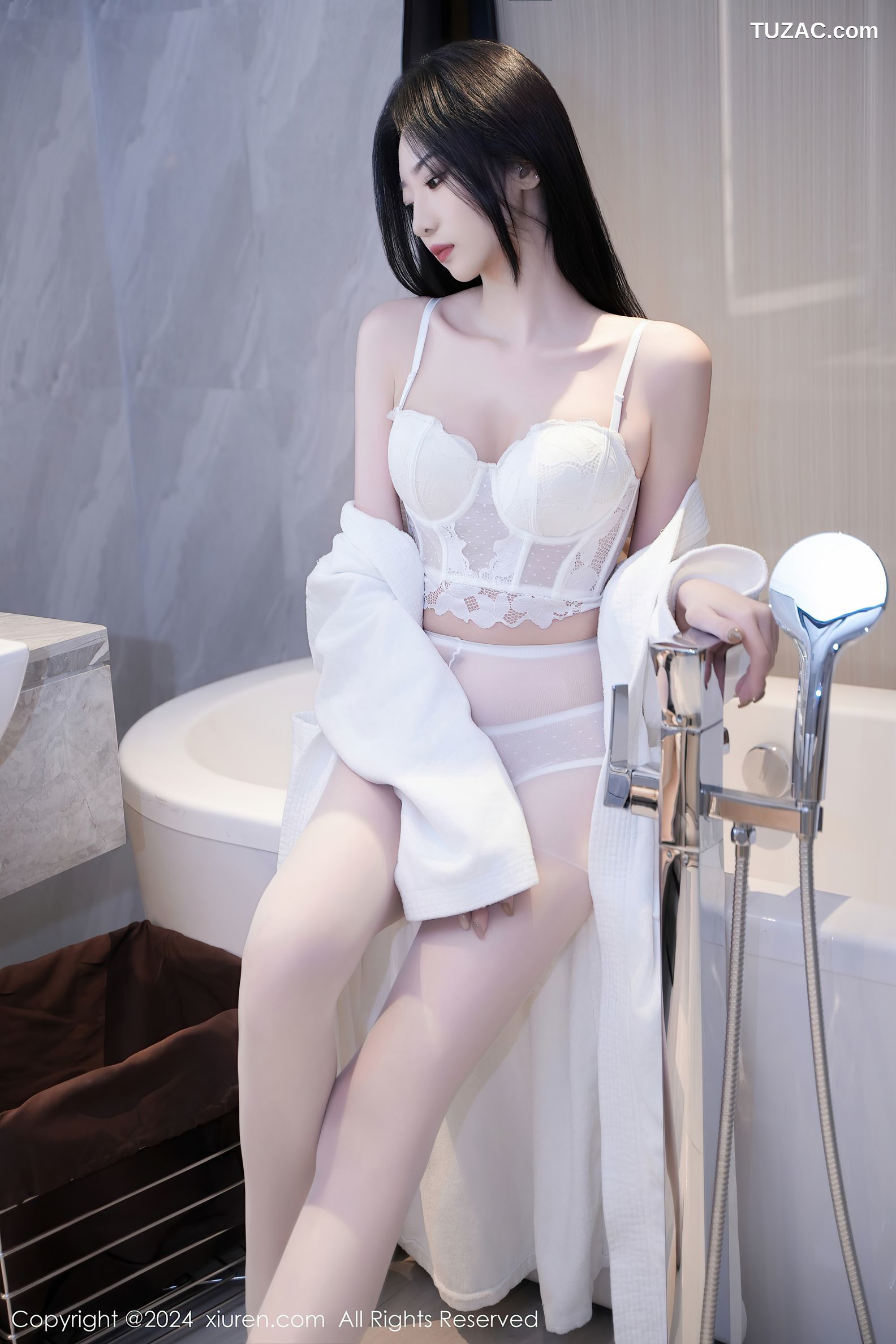 XiuRen秀人网-7960-安琪Yee-安琪-Yee-白色睡袍白色蕾丝内衣-2024.01.15