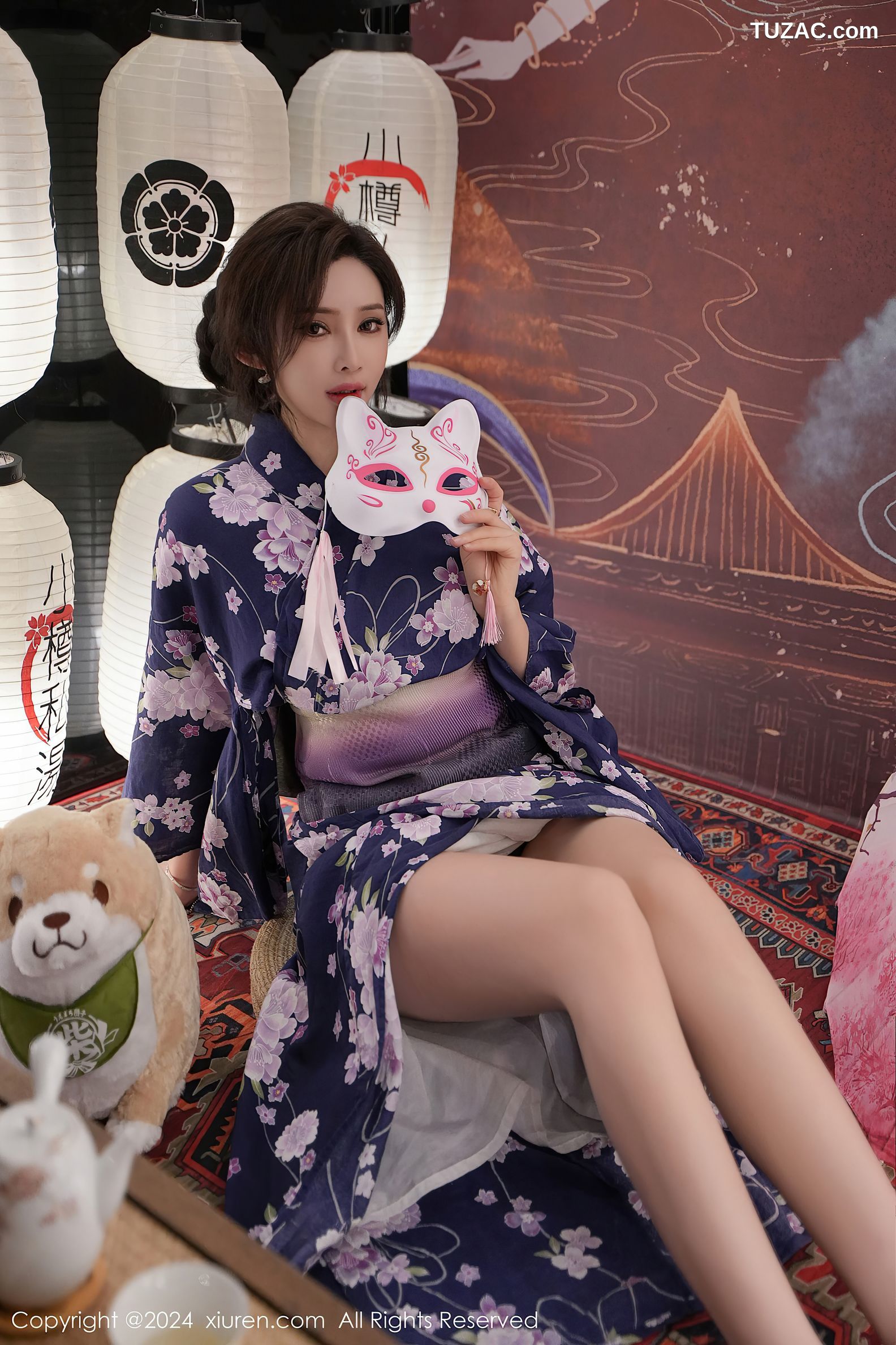 XiuRen秀人网-7975-Carol周妍希-深蓝粉花浴袍-2024.01.17