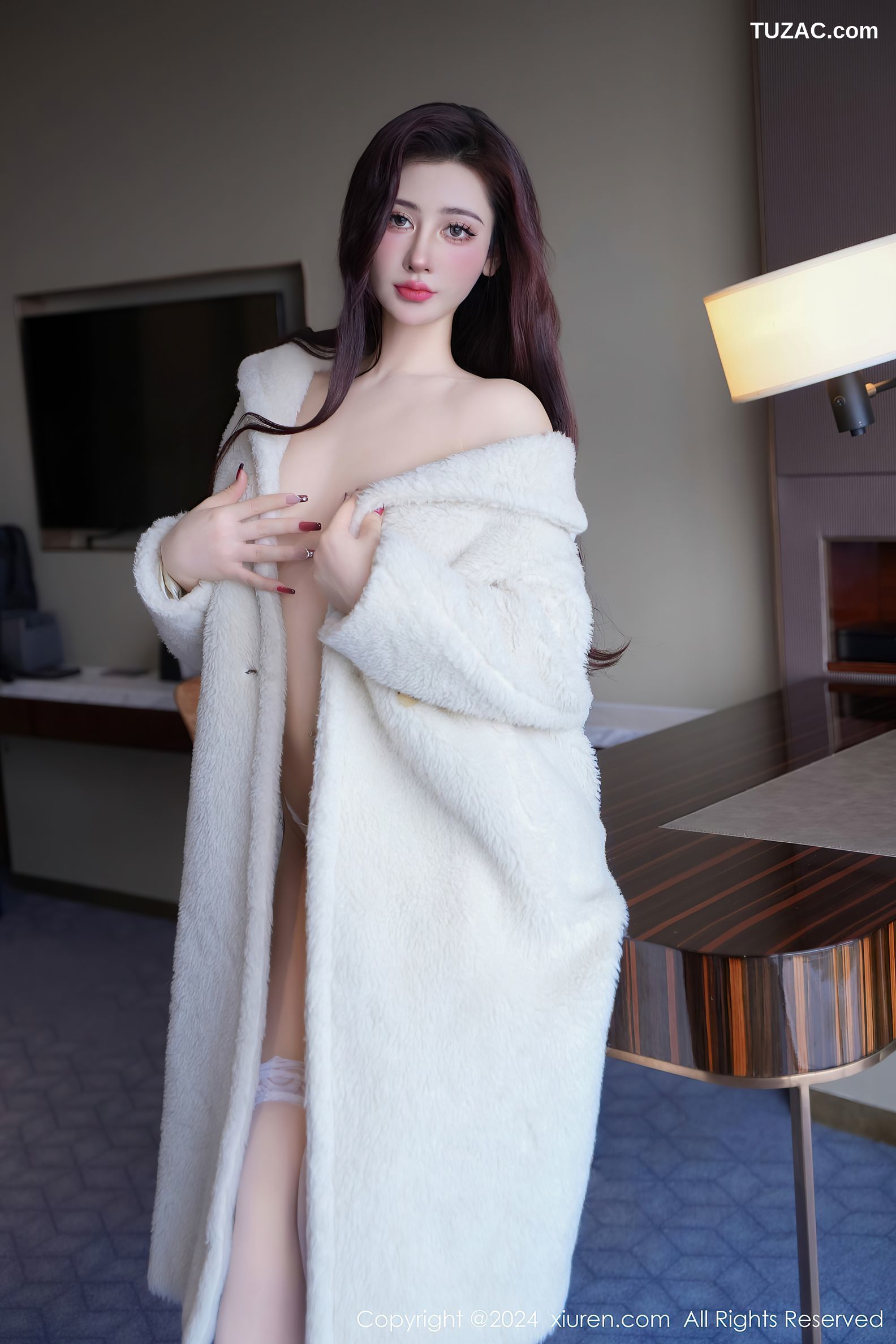 XiuRen秀人网-7978-蕾蕾醒了没-白色蕾丝情趣内衣-2024.01.18