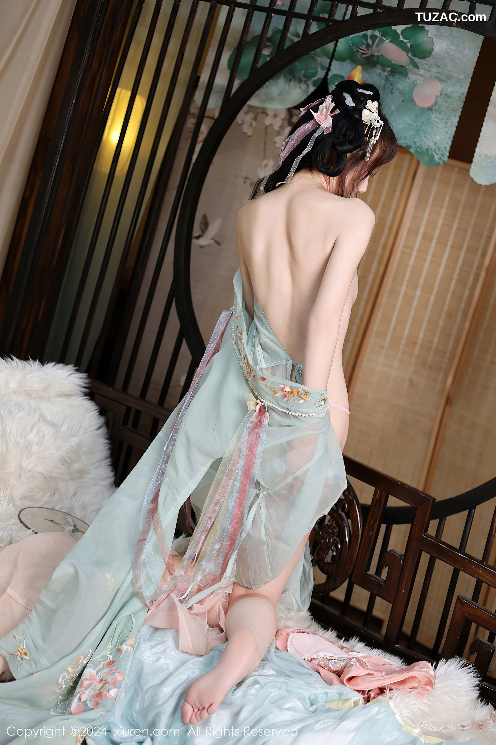 XiuRen秀人网-7989-金tiao-古风粉色亵衣蓝绿纱裙爆乳-2024.01.19