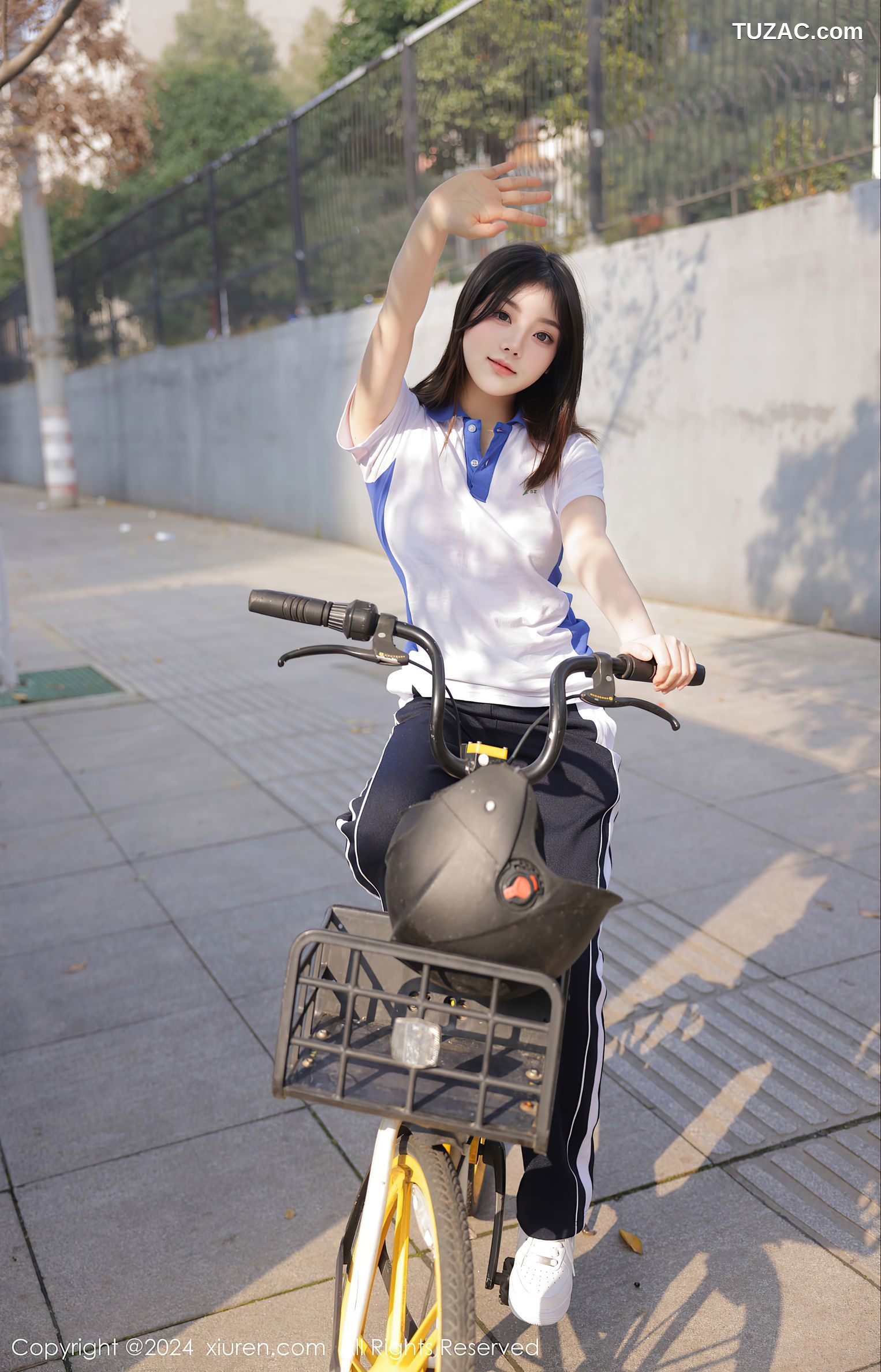 XiuRen秀人网-7994-豆瓣酱-蓝白运动学生装黑丝-2024.01.19