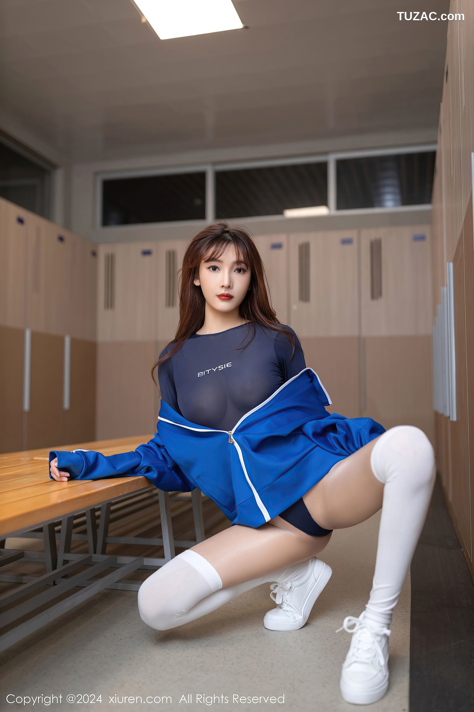 XiuRen秀人网-8021-陆萱萱-蓝色死库水服饰-2024.01.25