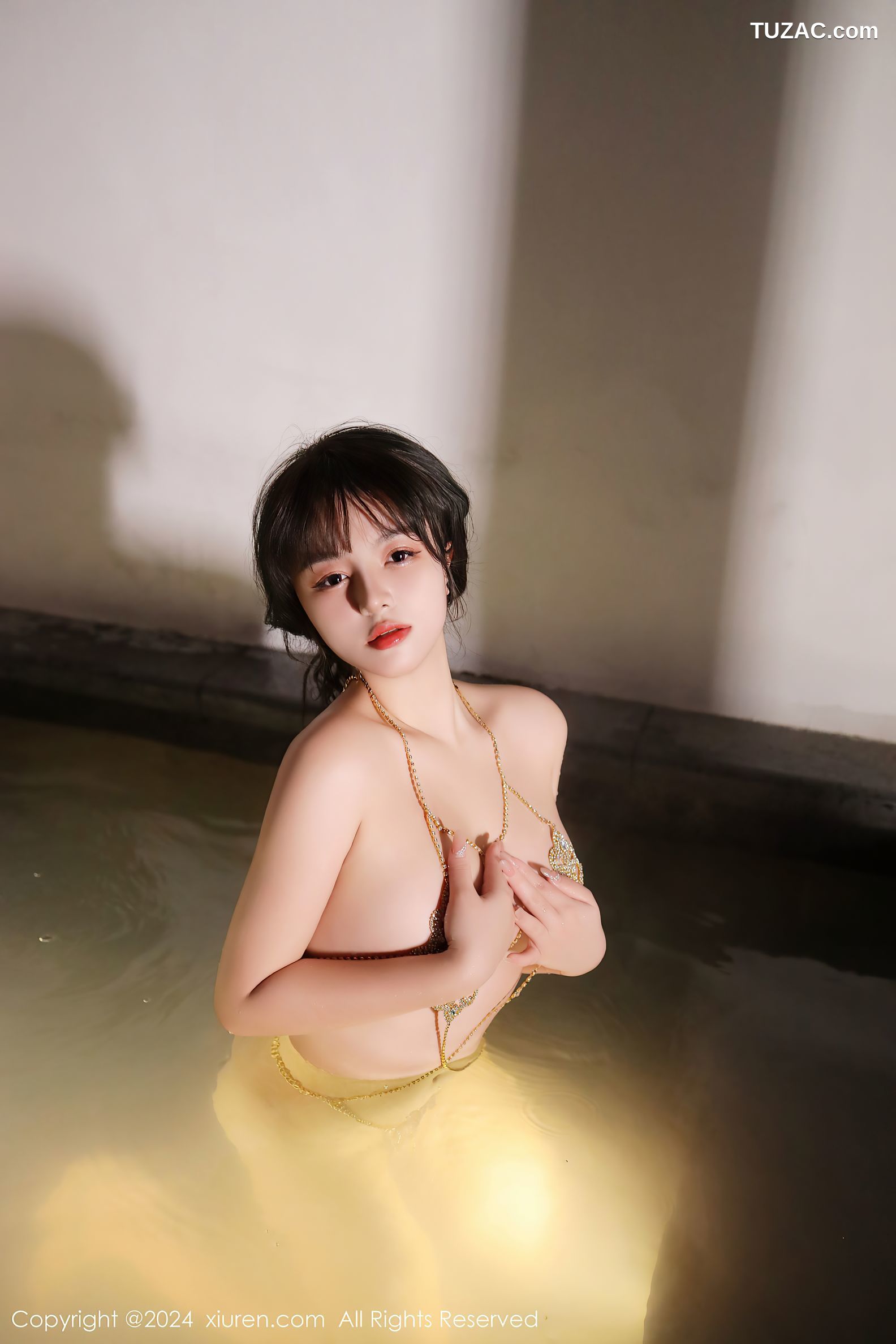 XiuRen秀人网-8075-沈思怡-珠链情趣内衣温泉爆乳-2024.02.06