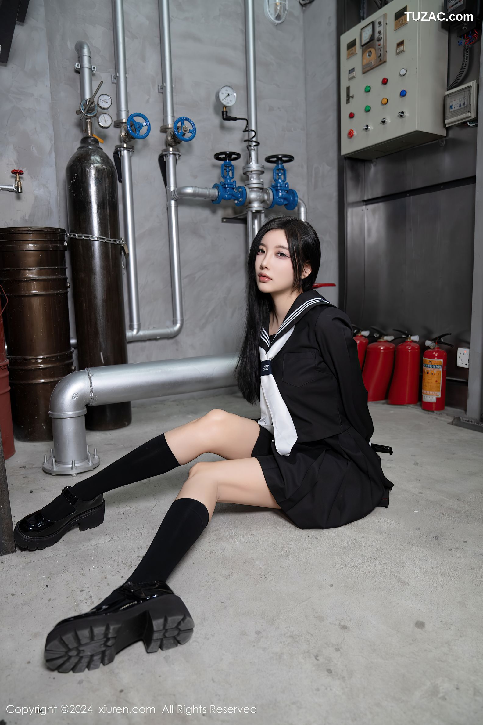 XiuRen秀人网-8080-杨晨晨Yome-黑色水手装女生迷晕囚禁绑缚-2024.02.06