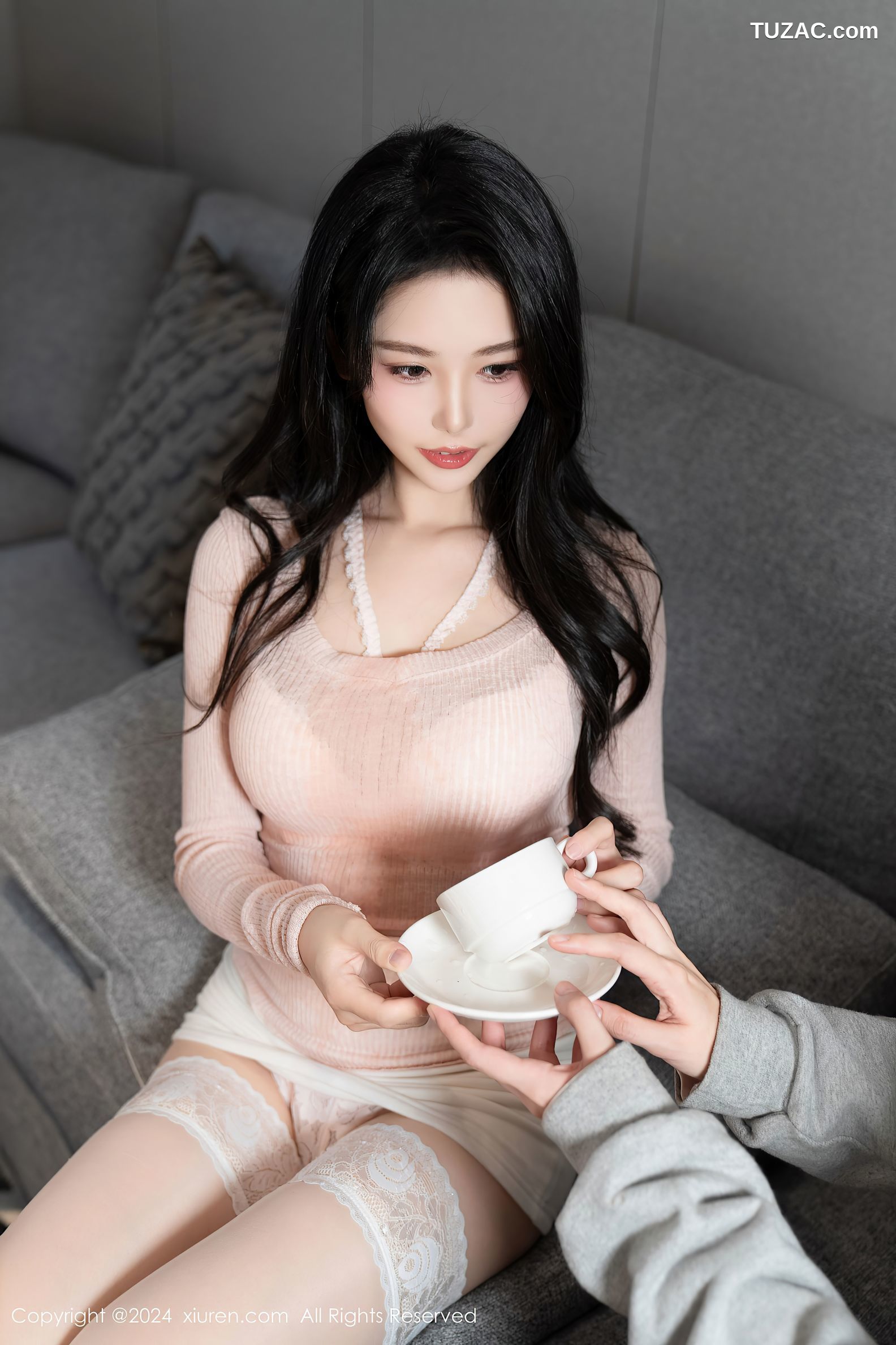 XiuRen秀人网-8086-利世-淡粉T白短裙-淡粉色蕾丝内衣-2024.02.07