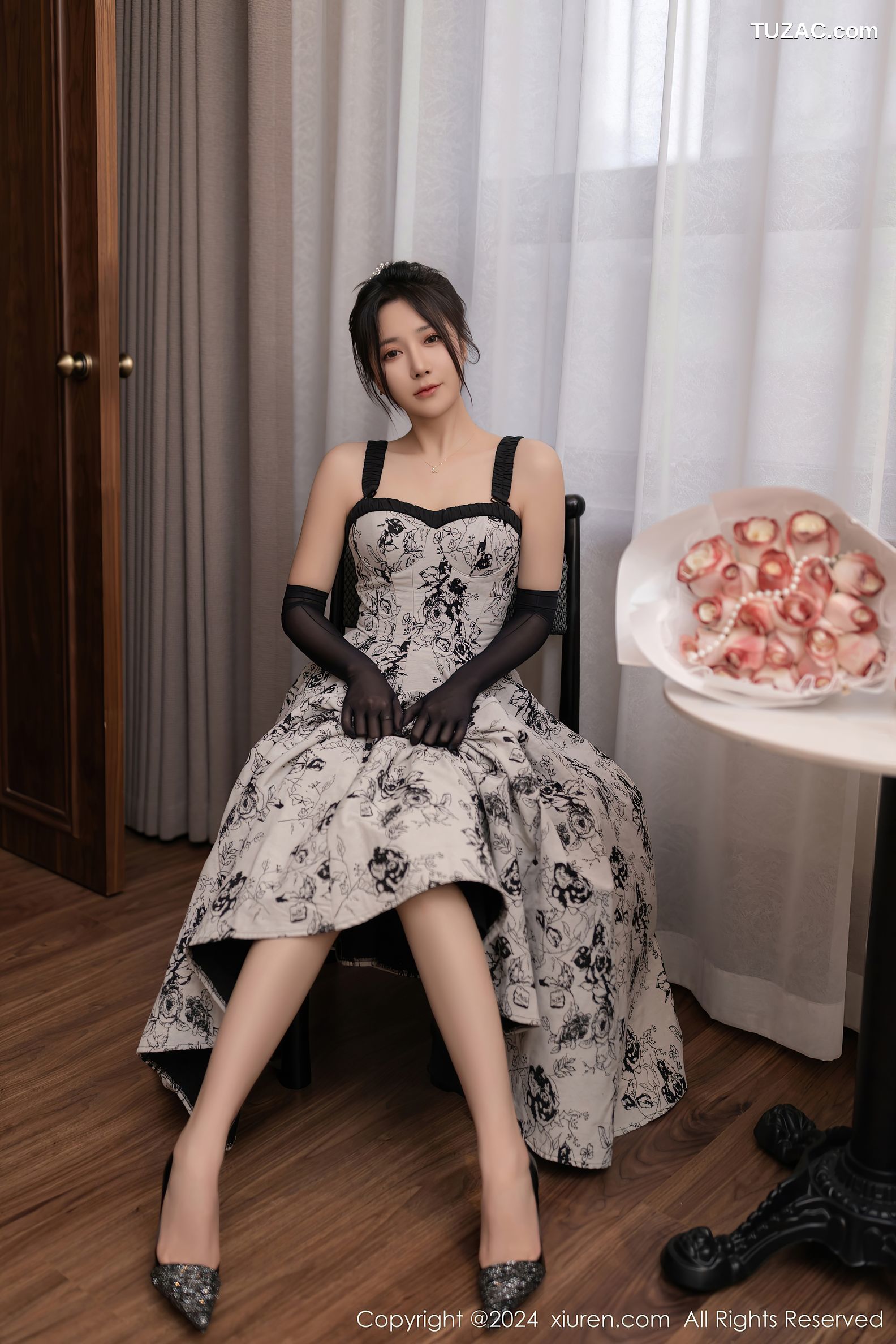 XiuRen秀人网-8109-鱼子酱Fish-生日主题-黑白长裙黑蕾丝内衣黑丝-2024.02.19