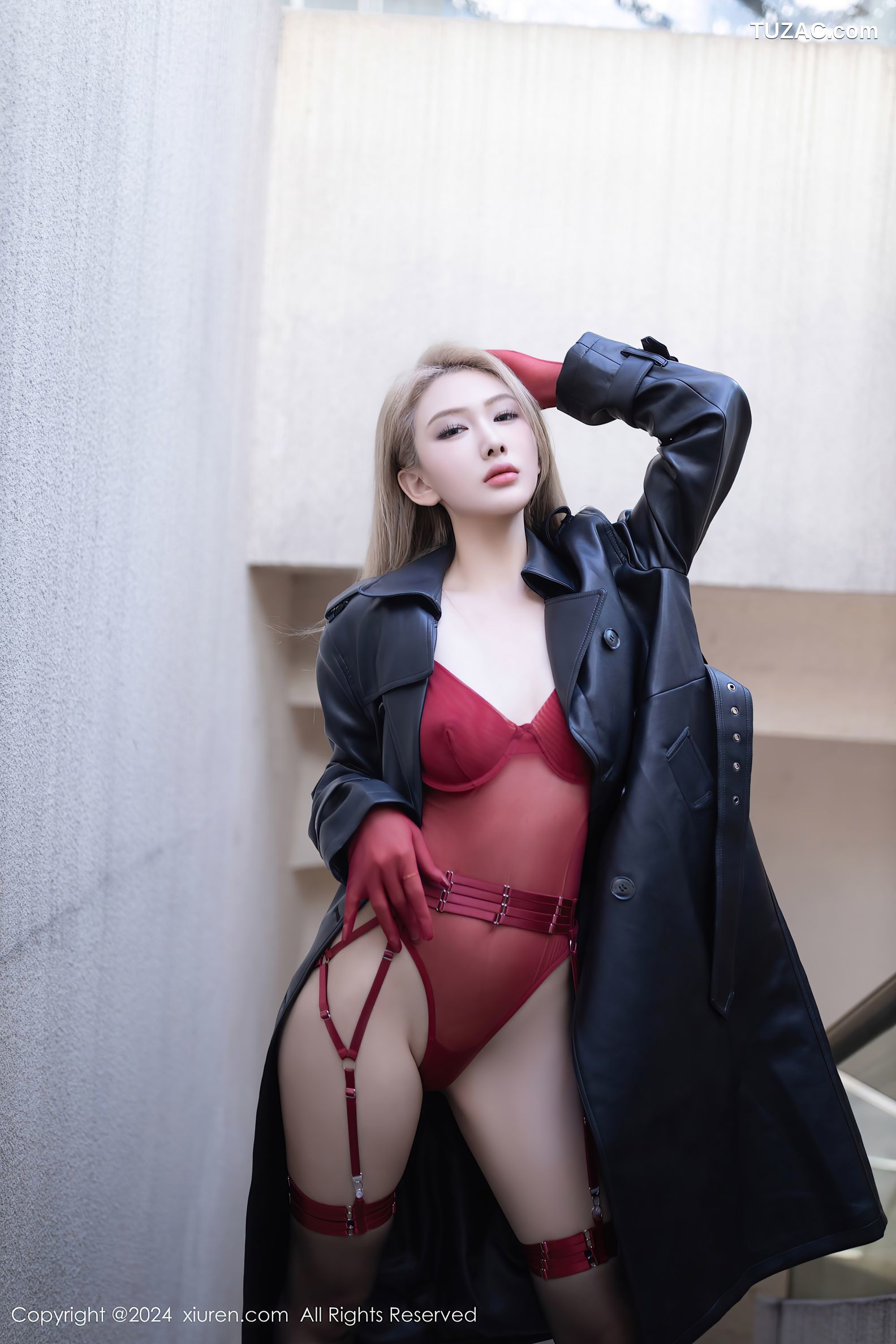 XiuRen秀人网-8124-沈青黛-皮大衣红蕾丝情趣内衣-2024.02.21