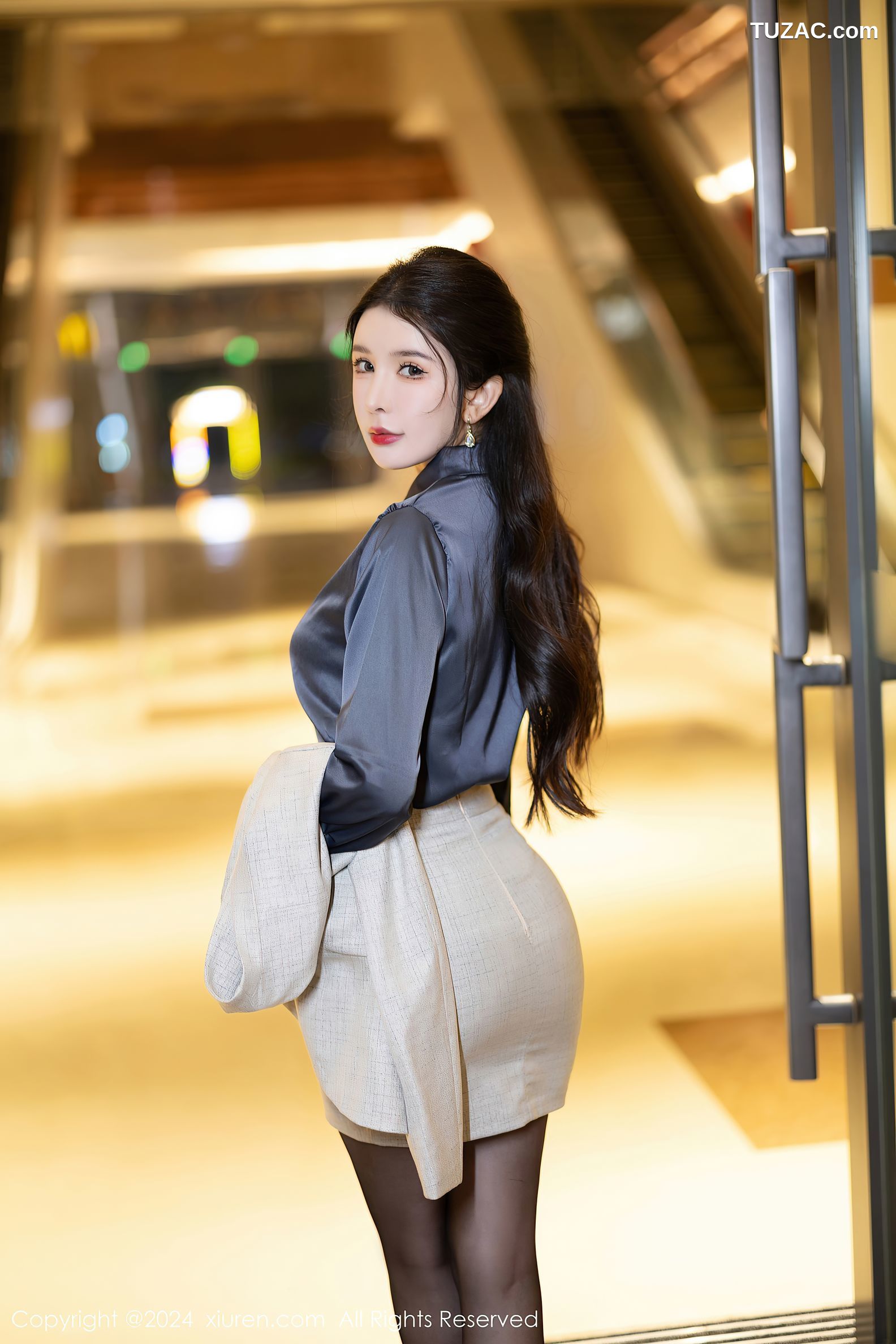 XiuRen秀人网-8126-李丽莎-OL白裙装黑衬衫黑丝-2024.02.22