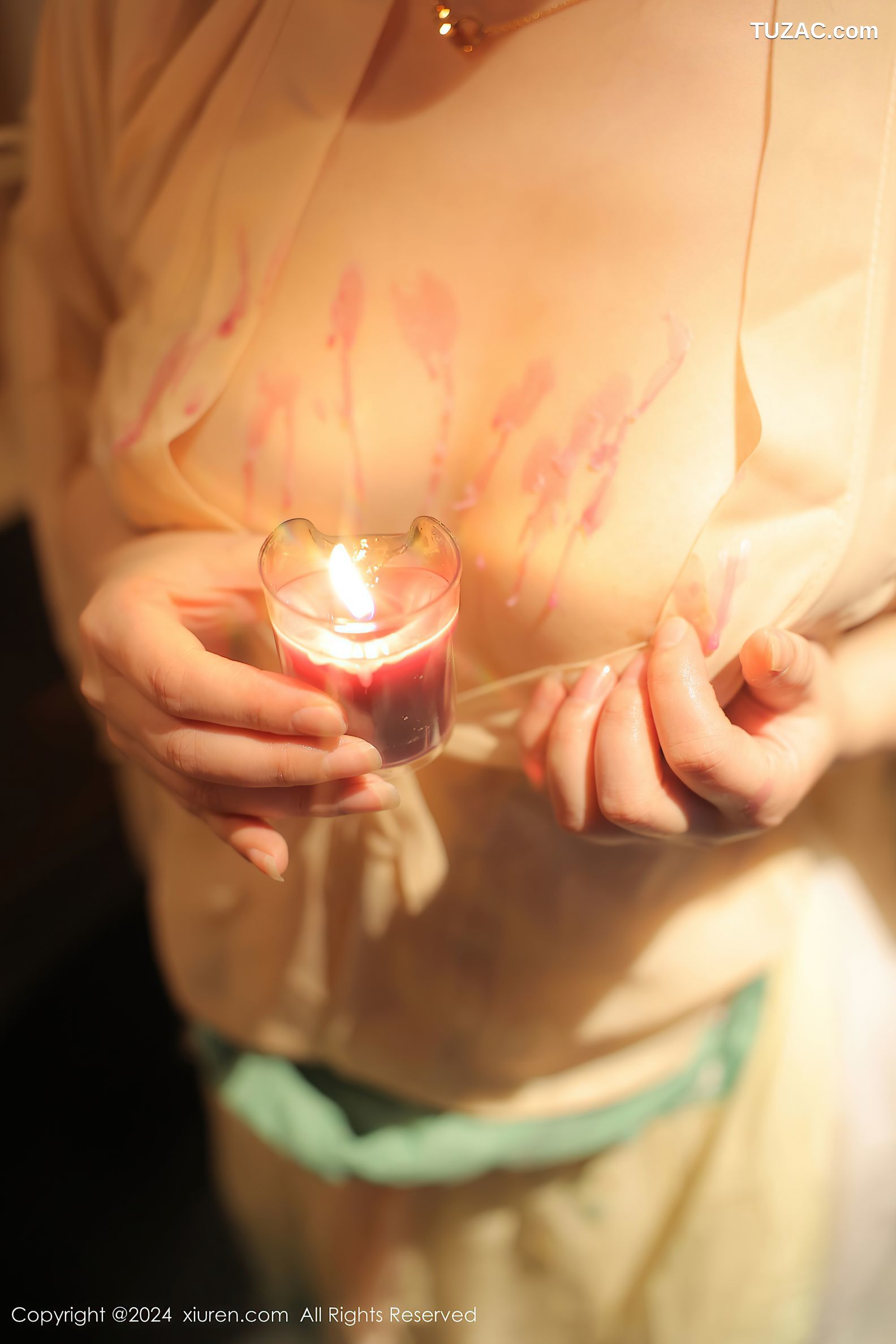 XiuRen秀人网-8128-诗诗kiki-淡绿古风裙装戏水滴蜡-2024.02.22