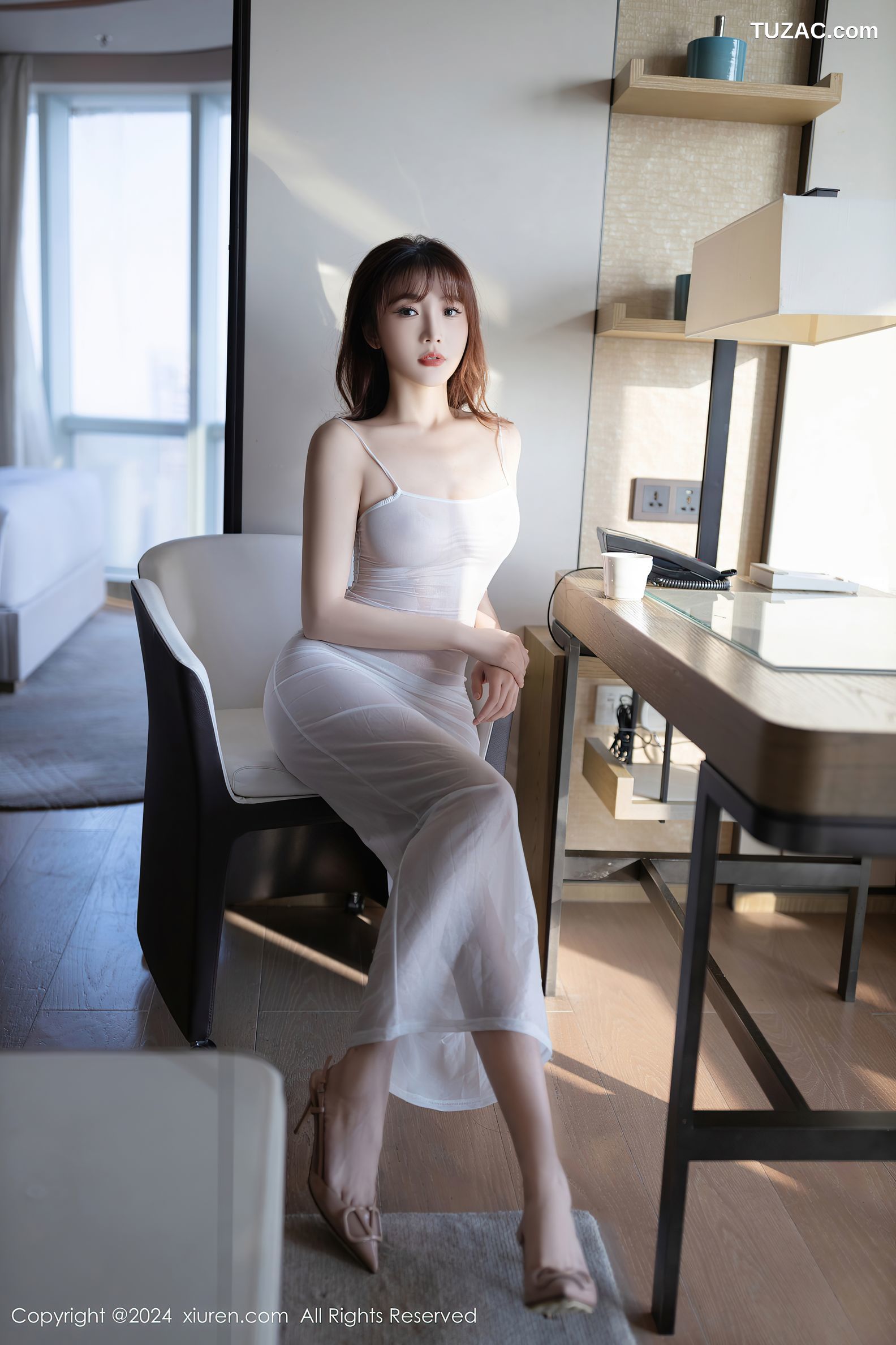 XiuRen秀人网-8131-陆萱萱-轻透白色吊带裙湿身-2024.02.22