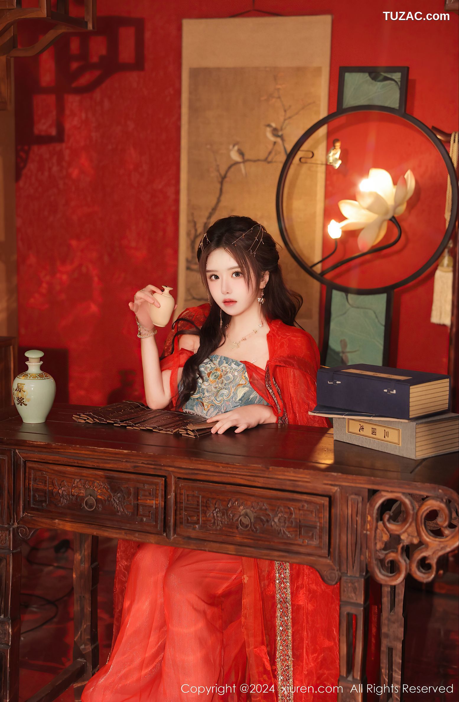 XiuRen秀人网-8146-小薯条nienie-古风红纱裙丁字裤爆乳-2024.02.27