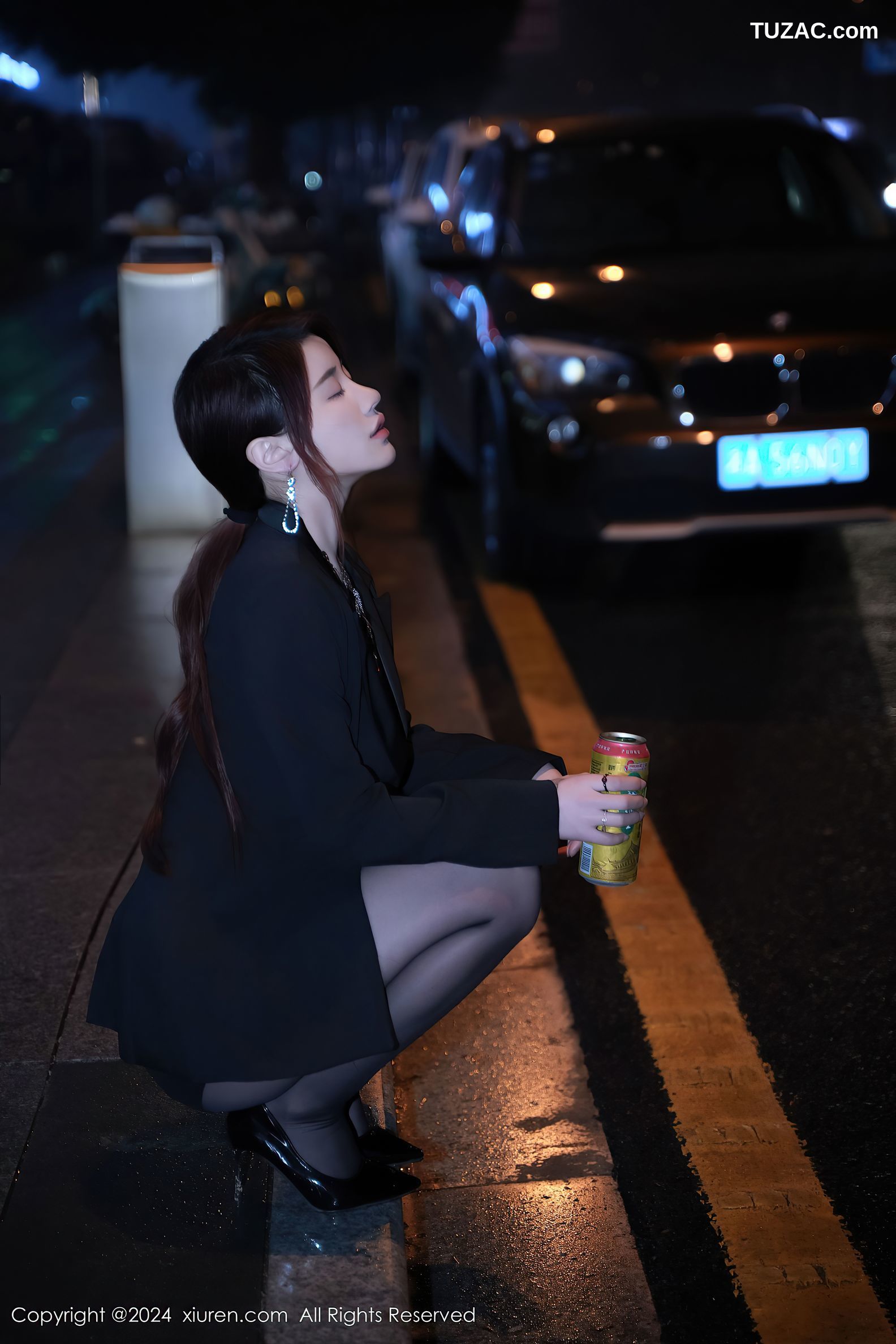XiuRen秀人网-8199-美七-Mia-OL黑西装外套黑短裤黑丝-2024.03.08