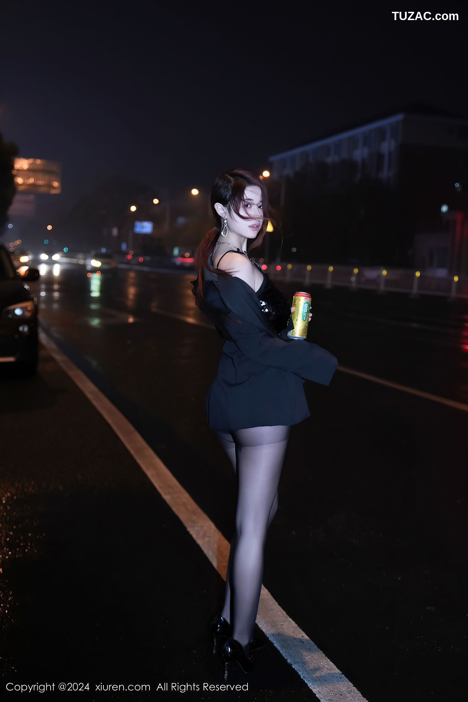 XiuRen秀人网-8199-美七-Mia-OL黑西装外套黑短裤黑丝-2024.03.08