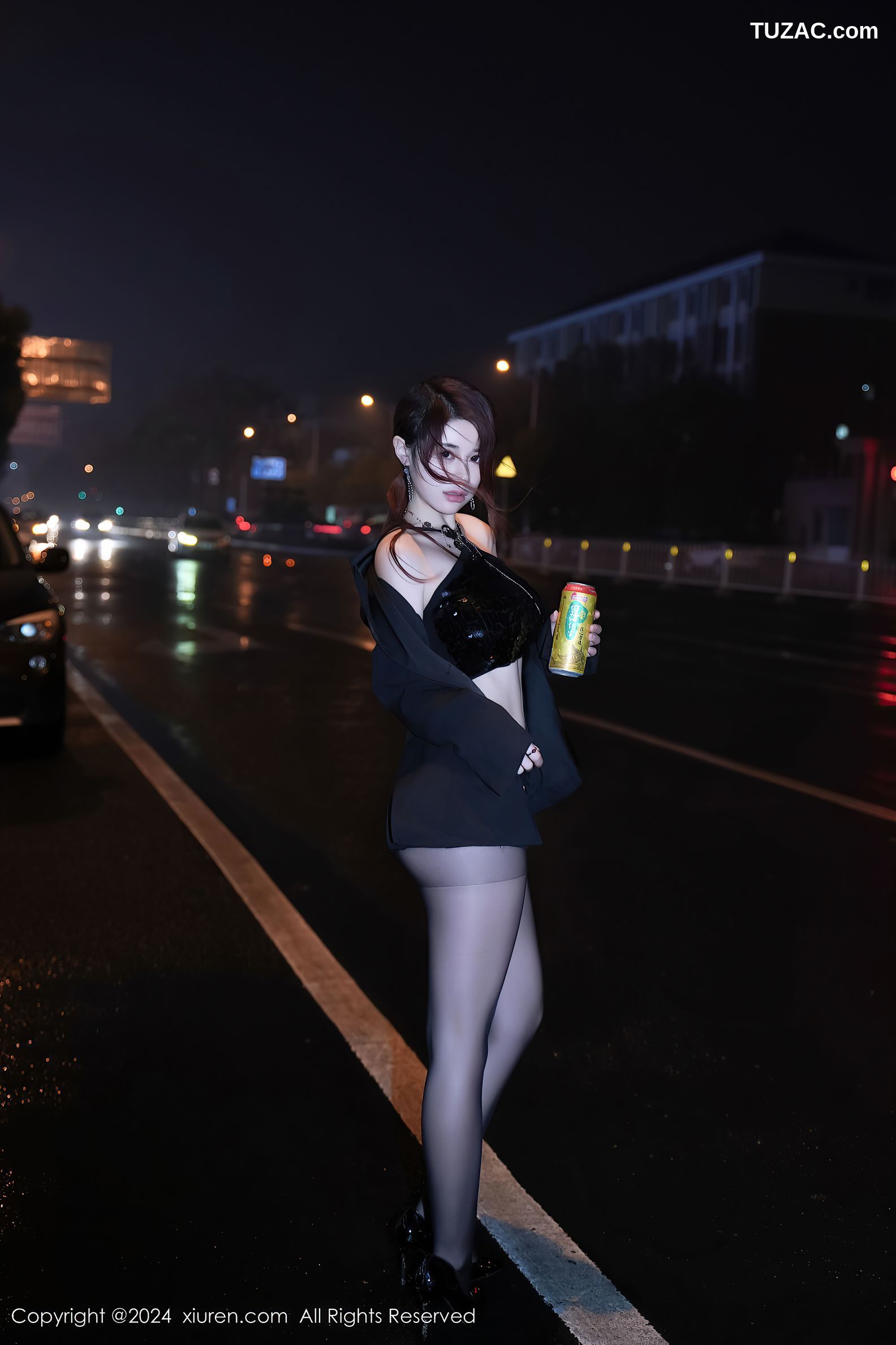 XiuRen秀人网-8199-美七-Mia-OL黑西装外套黑短裤黑丝-2024.03.08