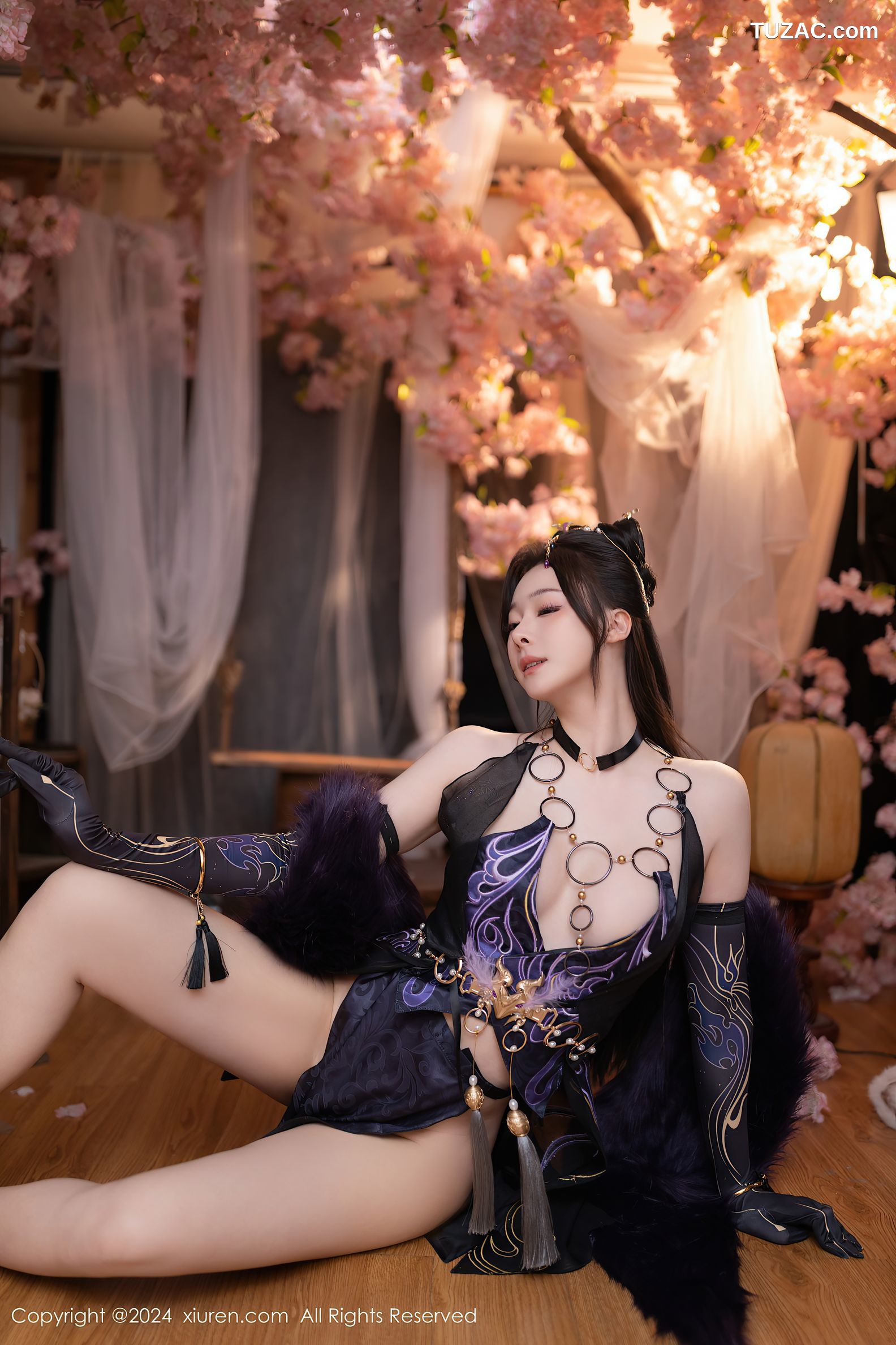 XiuRen秀人网-8232-小逗逗-紫色玉玲珑-2024.03.14