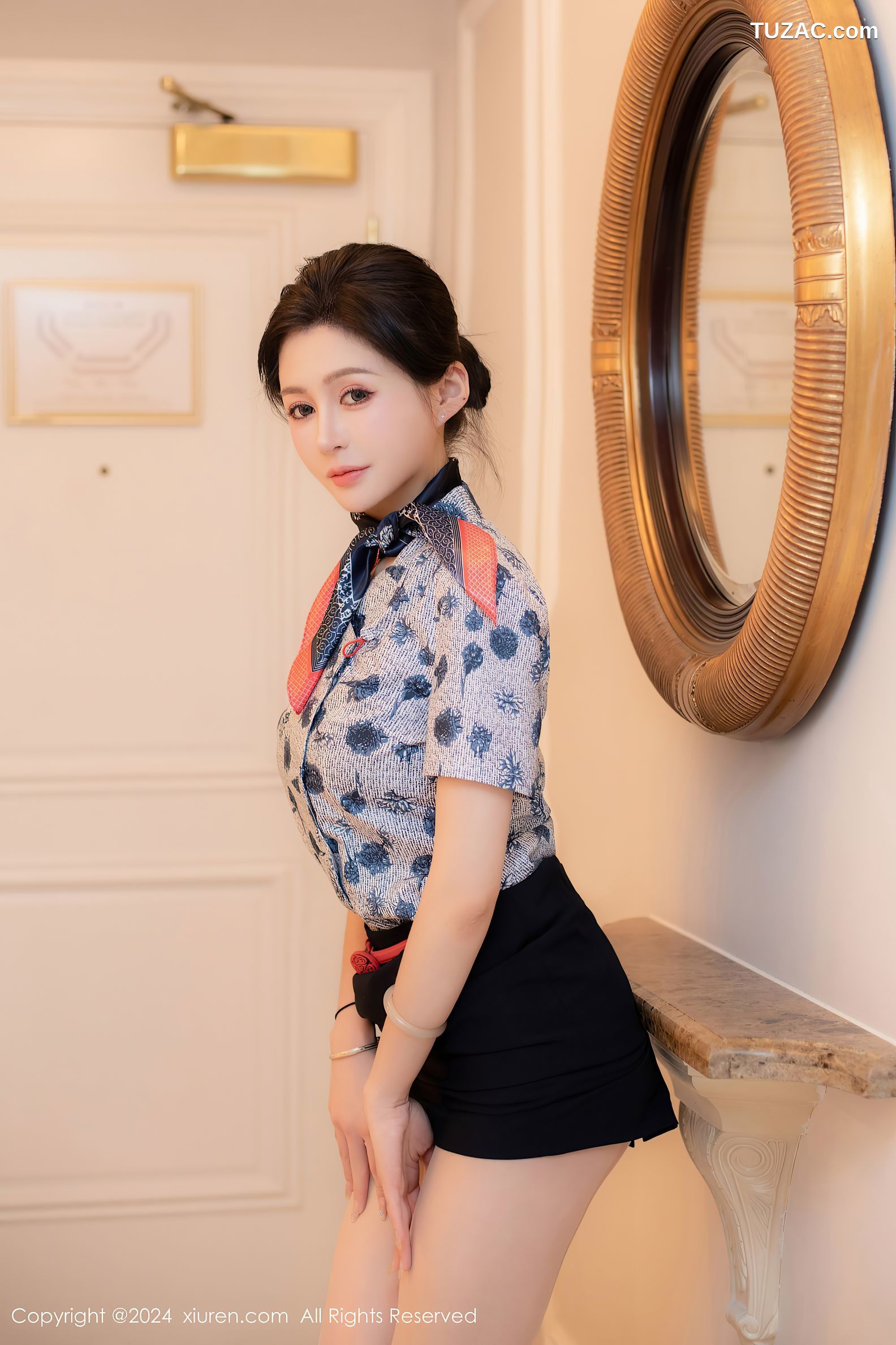 XiuRen秀人网-8248-林幼一-澳门旅拍-空姐制服黑短裙肉丝爆乳-2024.03.18