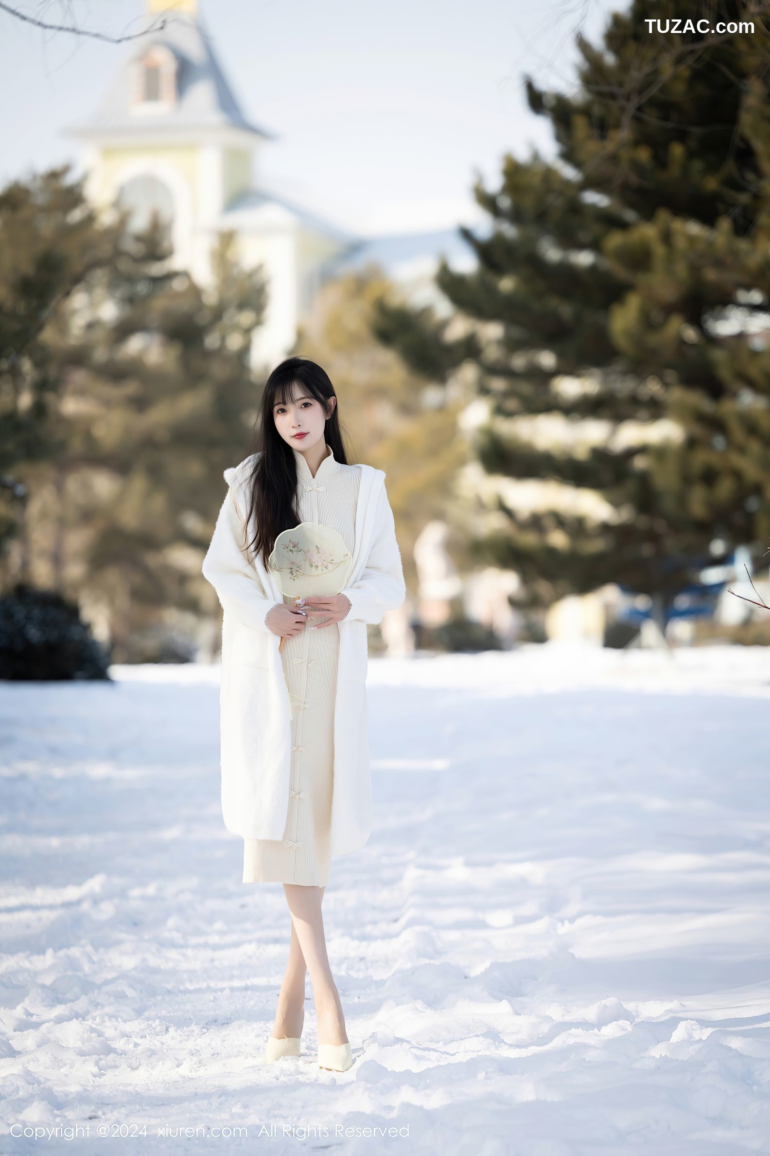XiuRen秀人网-8307-林星阑-哈尔滨旅拍-雪景白色民国风针织连衣裙白色内衣-2024.03.28