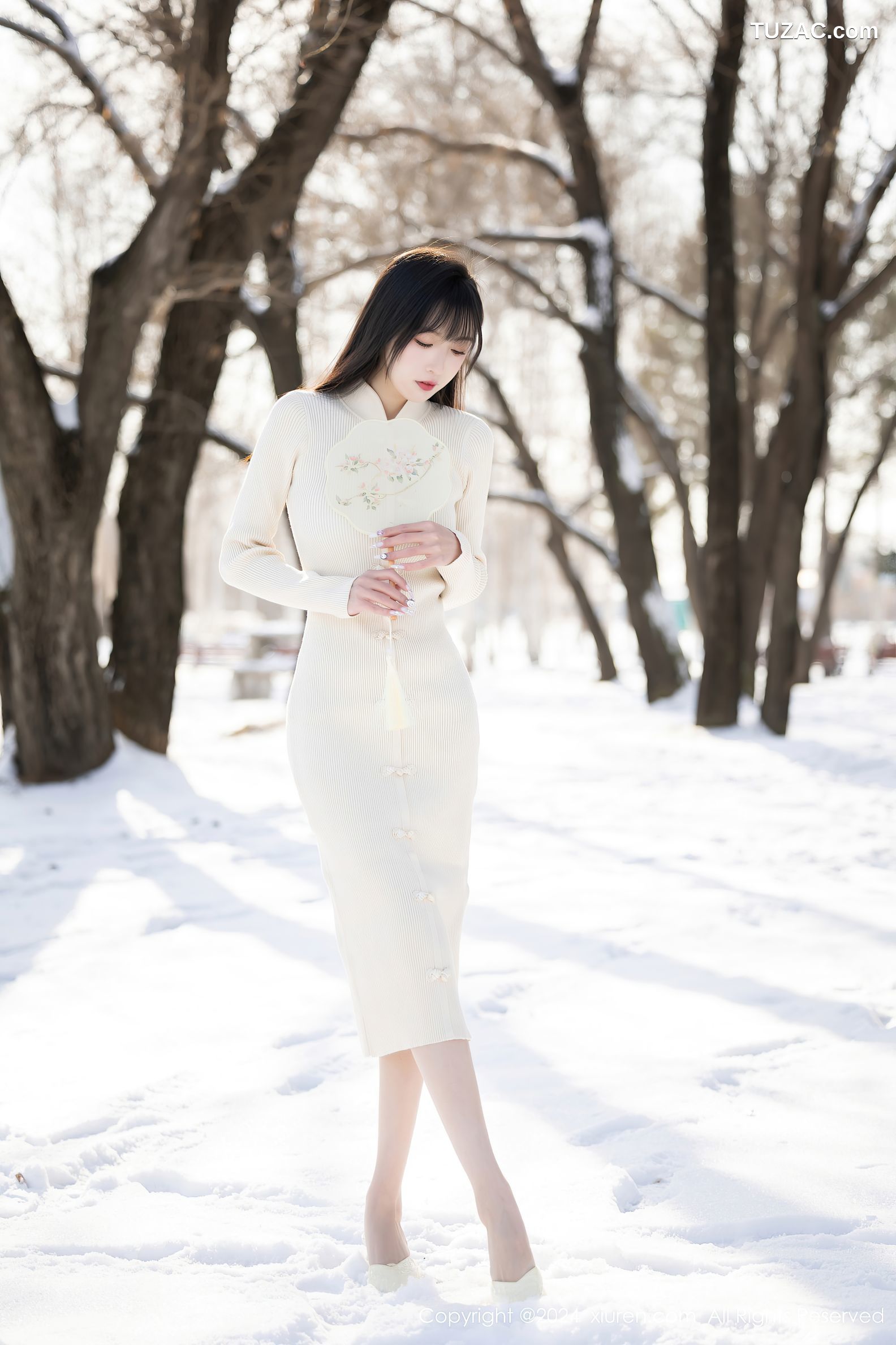 XiuRen秀人网-8307-林星阑-哈尔滨旅拍-雪景白色民国风针织连衣裙白色内衣-2024.03.28