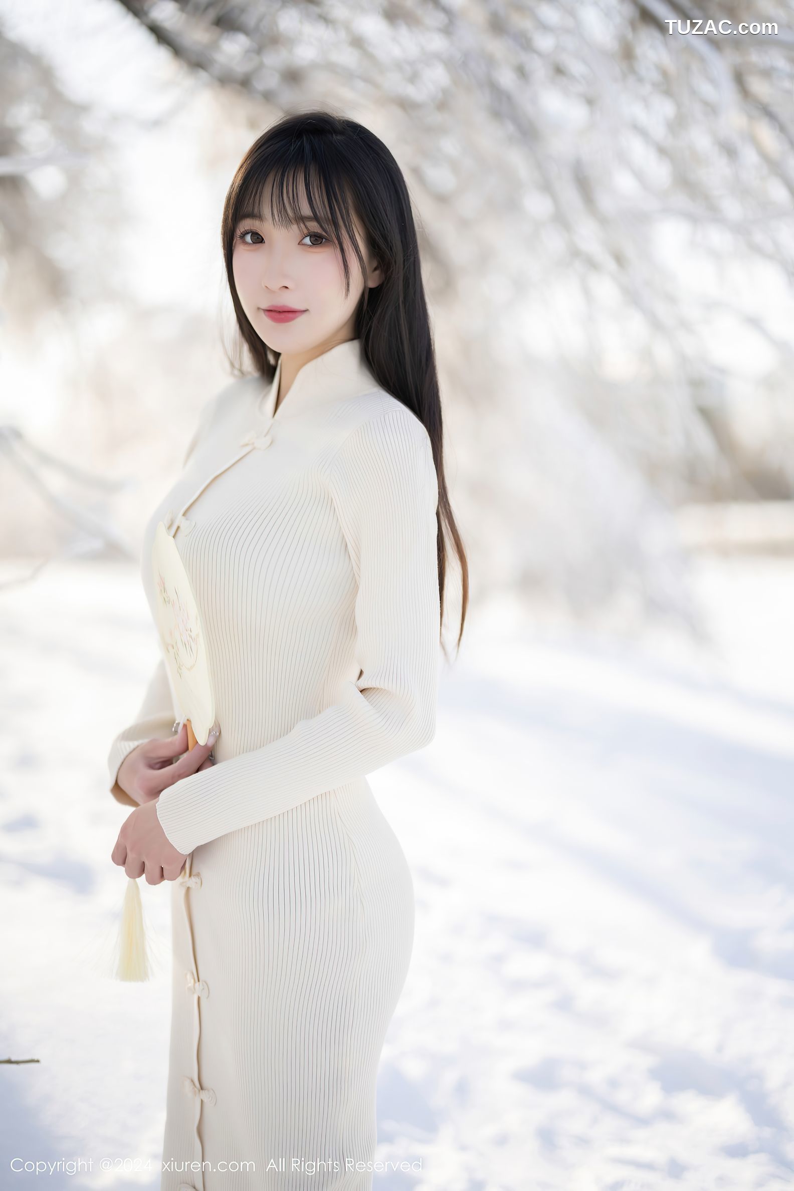 XiuRen秀人网-8307-林星阑-哈尔滨旅拍-雪景白色民国风针织连衣裙白色内衣-2024.03.28
