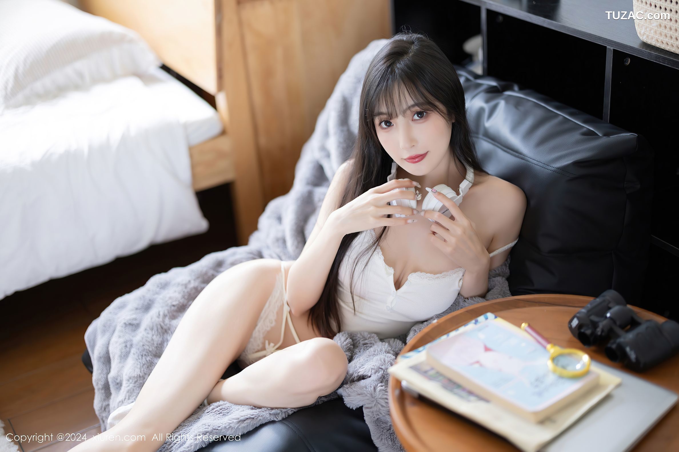 XiuRen秀人网-8307-林星阑-哈尔滨旅拍-雪景白色民国风针织连衣裙白色内衣-2024.03.28