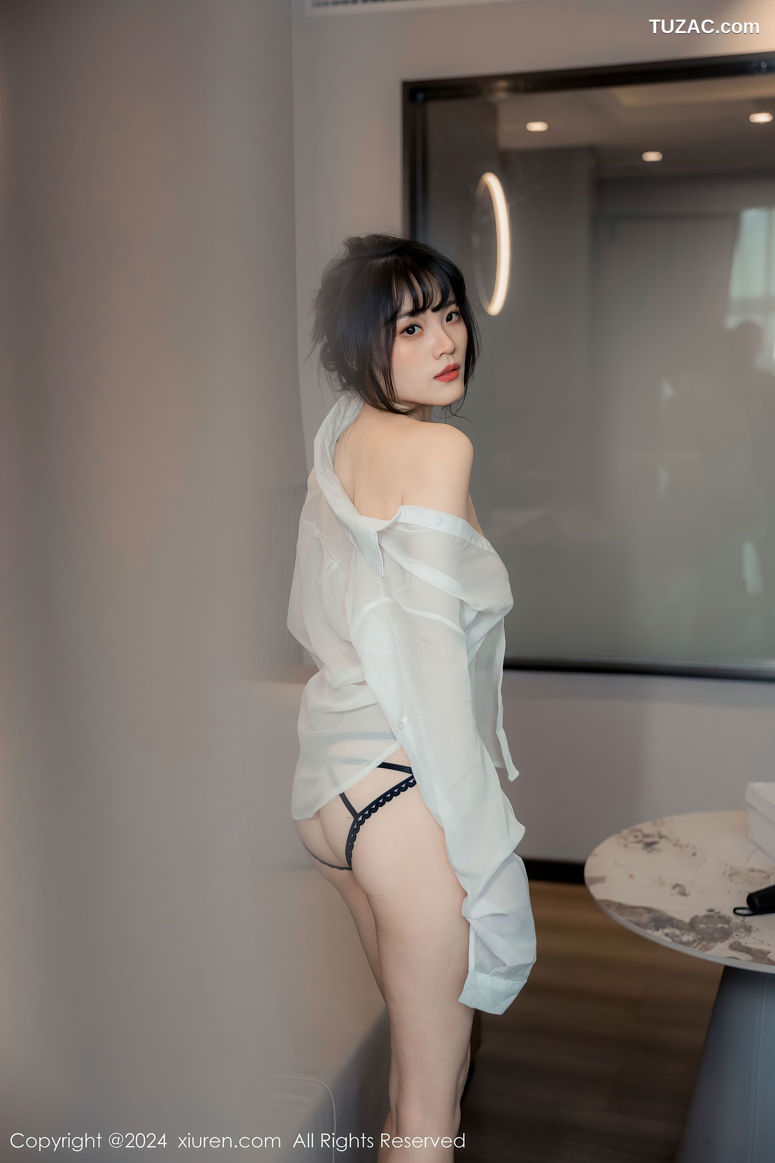 XiuRen秀人网-8320-唐安诺-黑色蕾丝内衣爆乳-2024.04.01