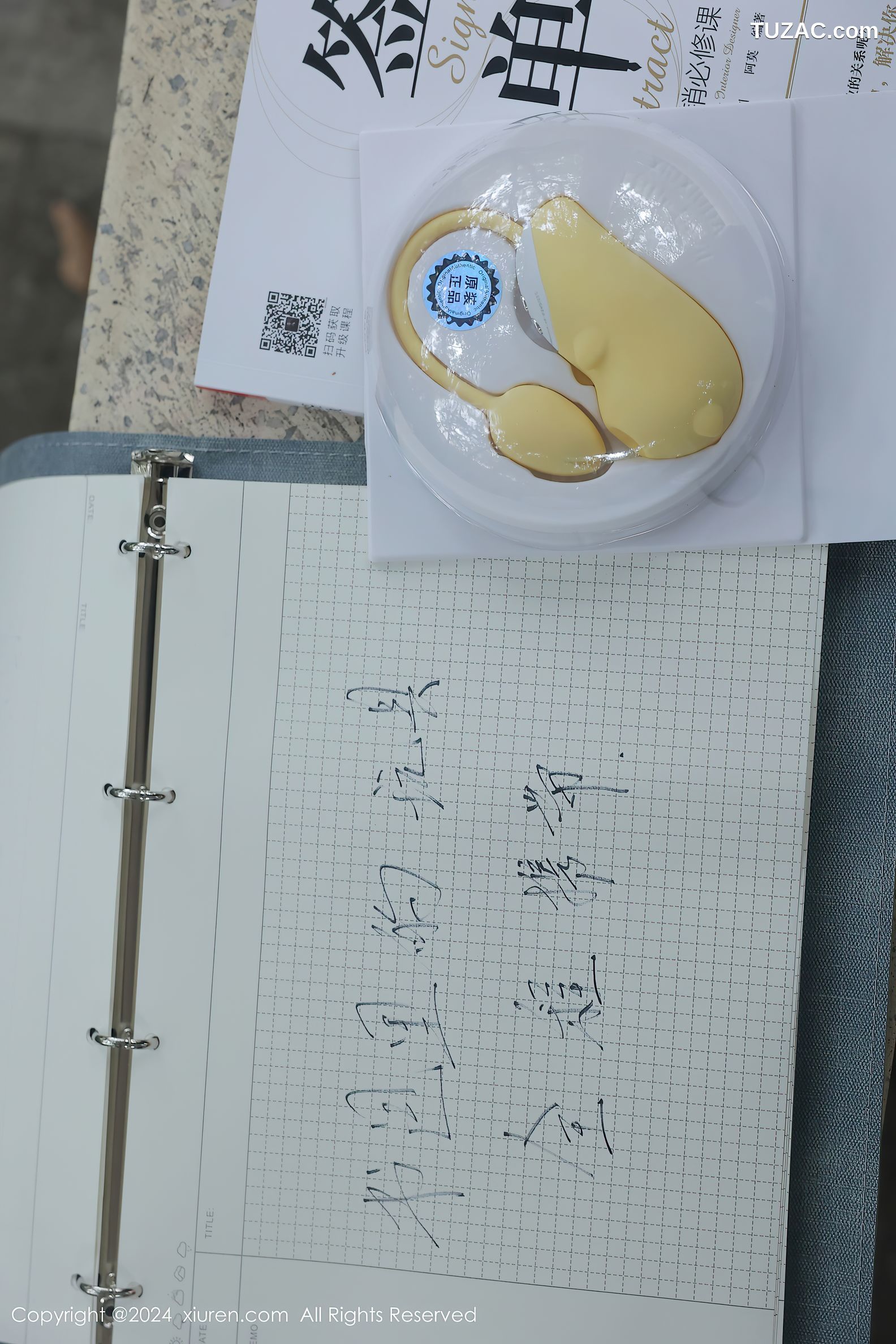 XiuRen秀人网-8335-小薯条nienie-澳门旅拍-灰白学生运动装爆乳调教-2024.04.02