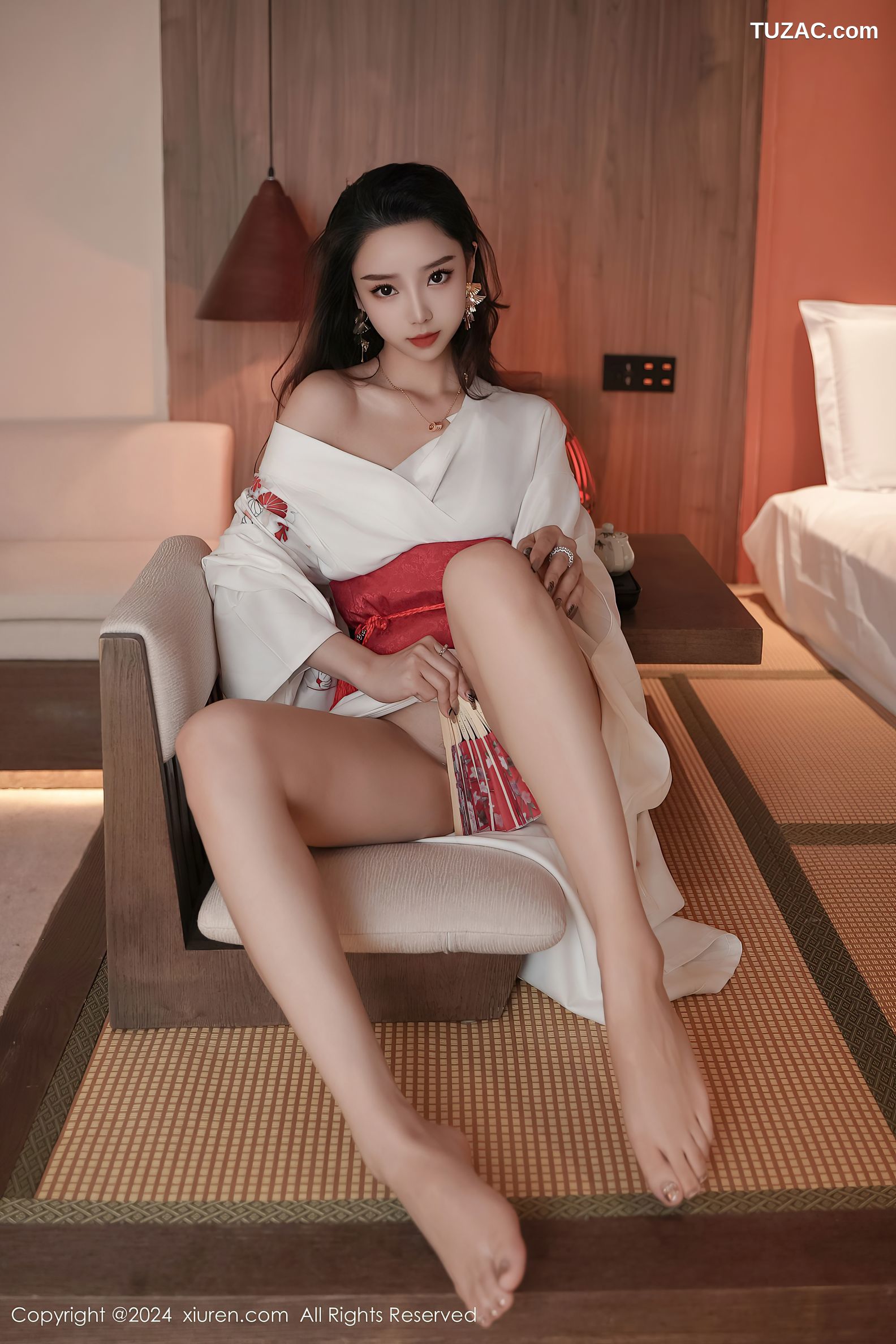 XiuRen秀人网-8367-苏曼兮-白色和服红绑带红色扇子-2024.04.10