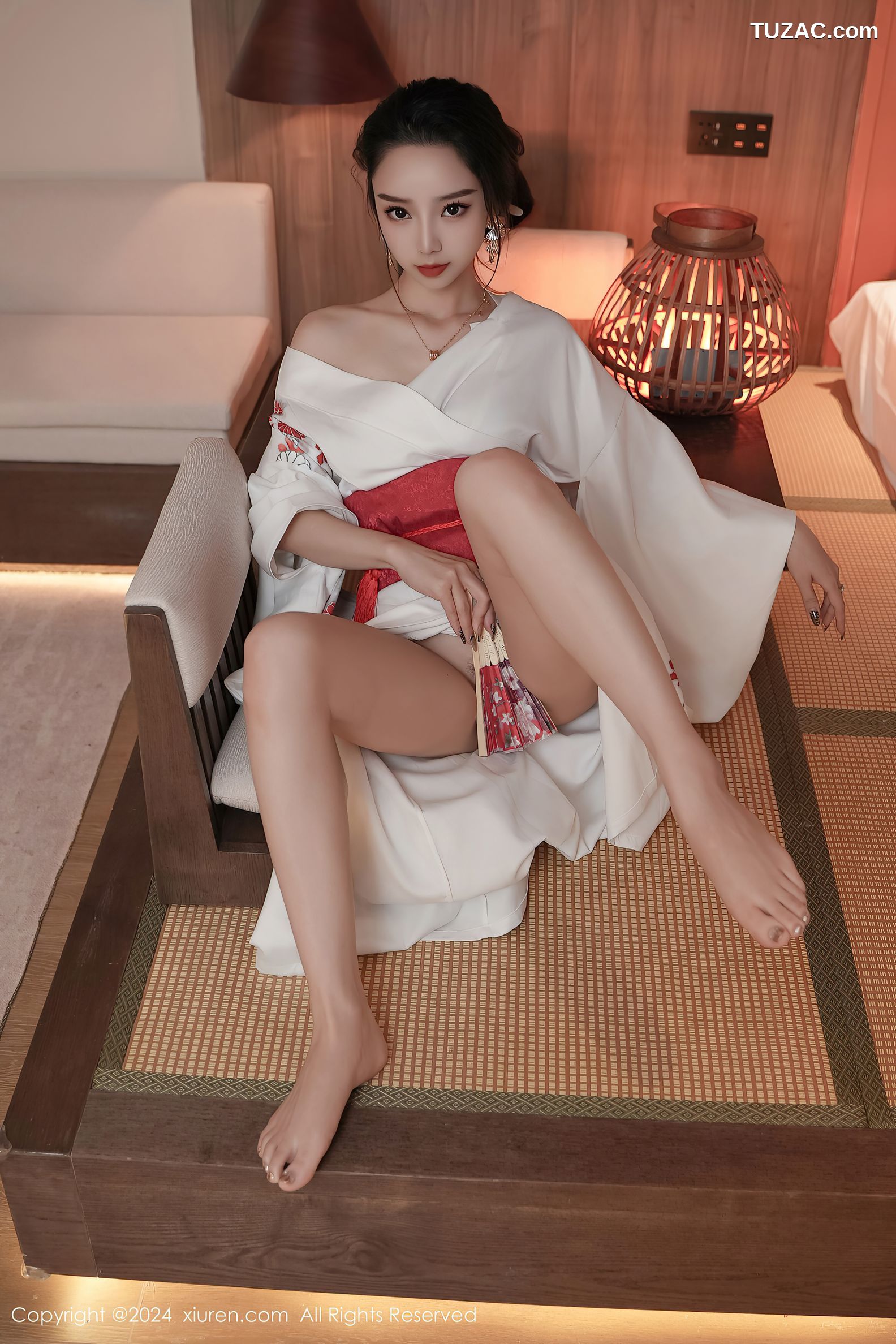 XiuRen秀人网-8367-苏曼兮-白色和服红绑带红色扇子-2024.04.10