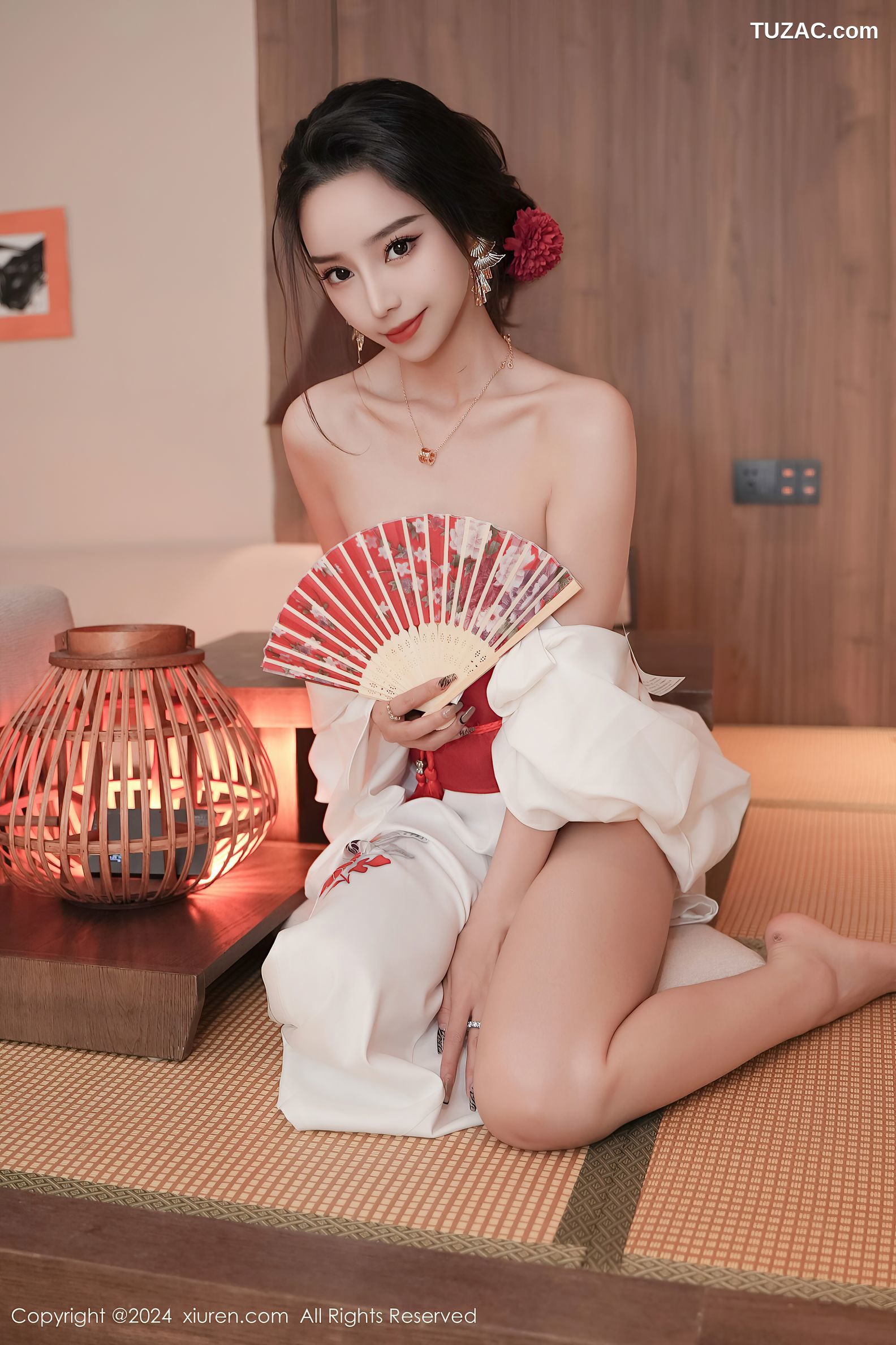 XiuRen秀人网-8367-苏曼兮-白色和服红绑带红色扇子-2024.04.10