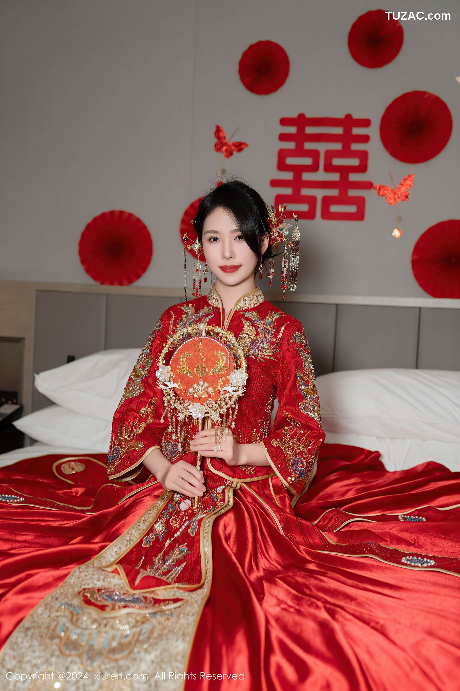 XiuRen秀人网-8376-利世-新婚之夜主题-中式大红新娘装红色蕾丝内衣-2024.04.11